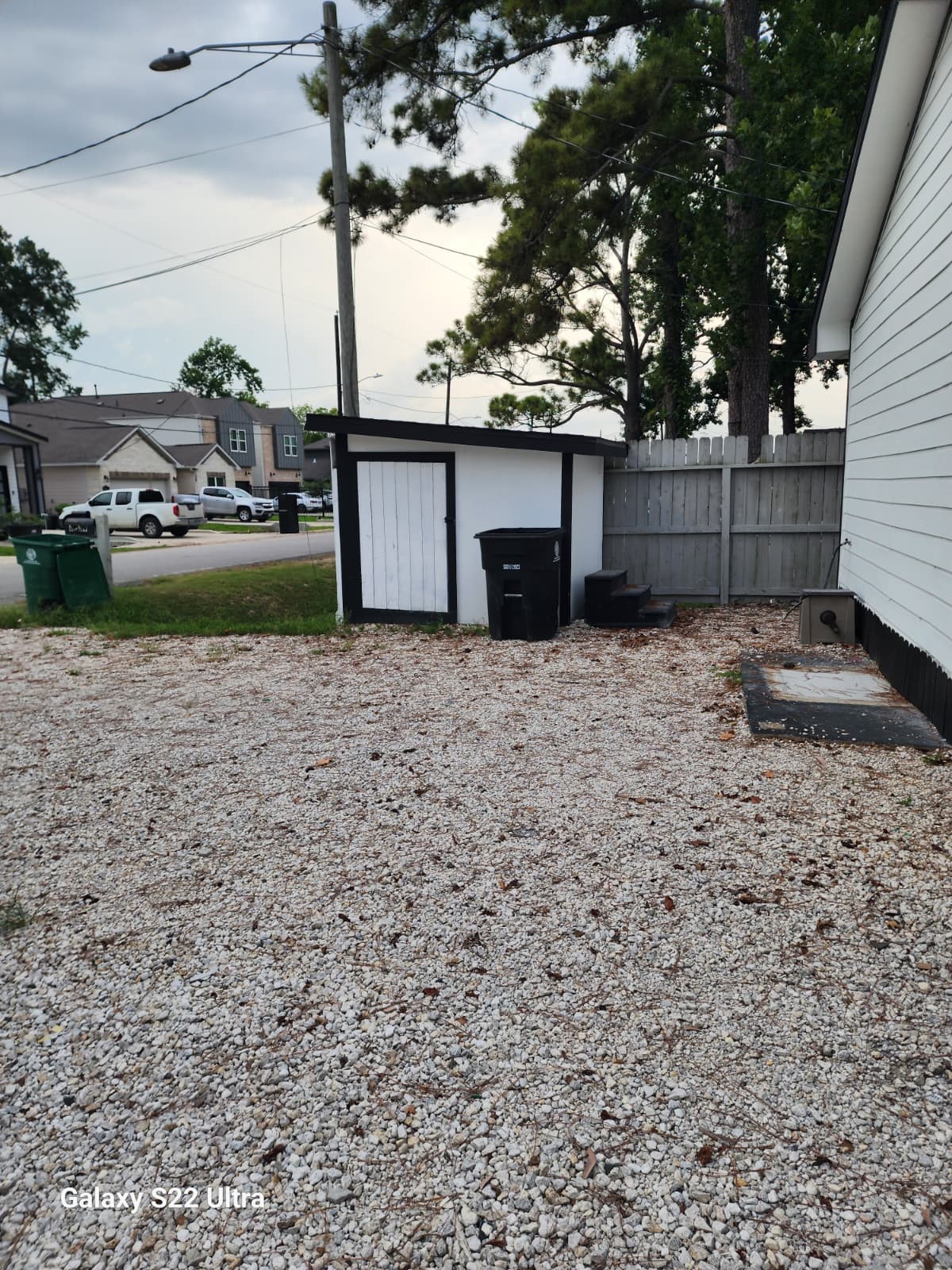 6239 Carver Road Property Photo 4