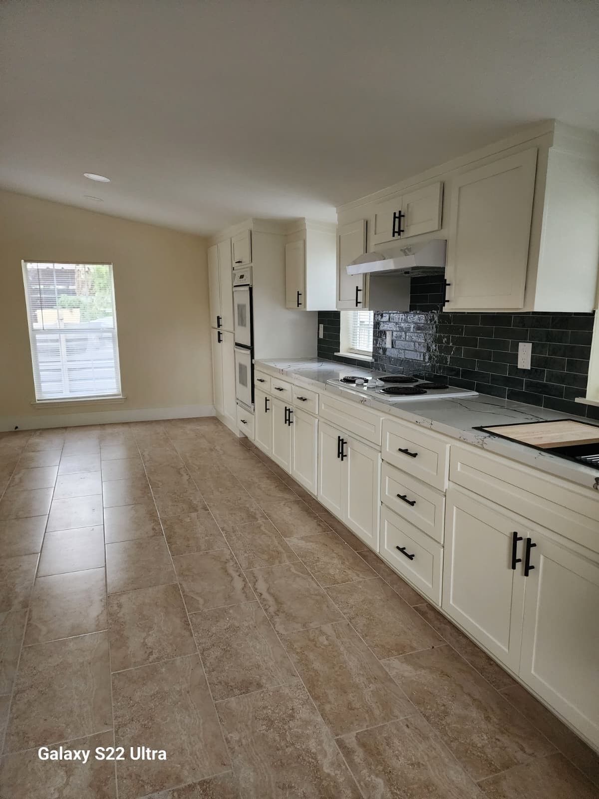 6239 Carver Road Property Photo 7