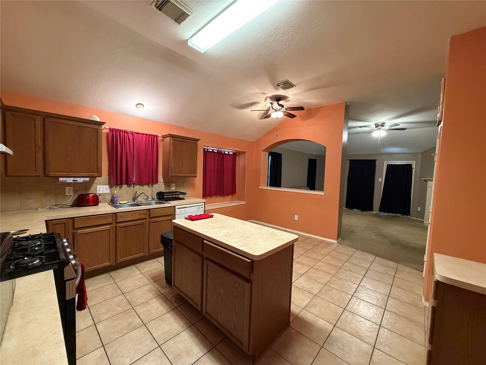 4510 Knight Court, Baytown Tx 77521 Property Photo 12