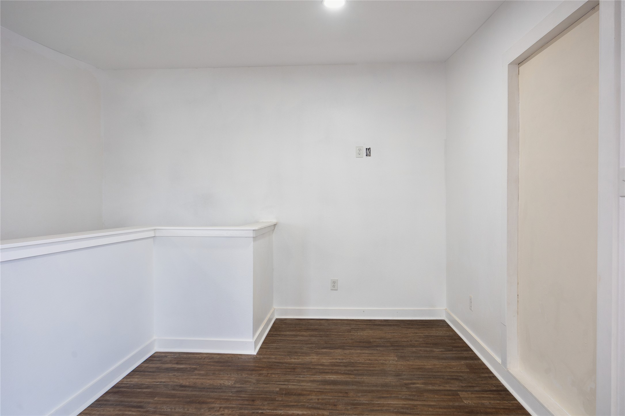10930 Exeter Street B Property Photo 14