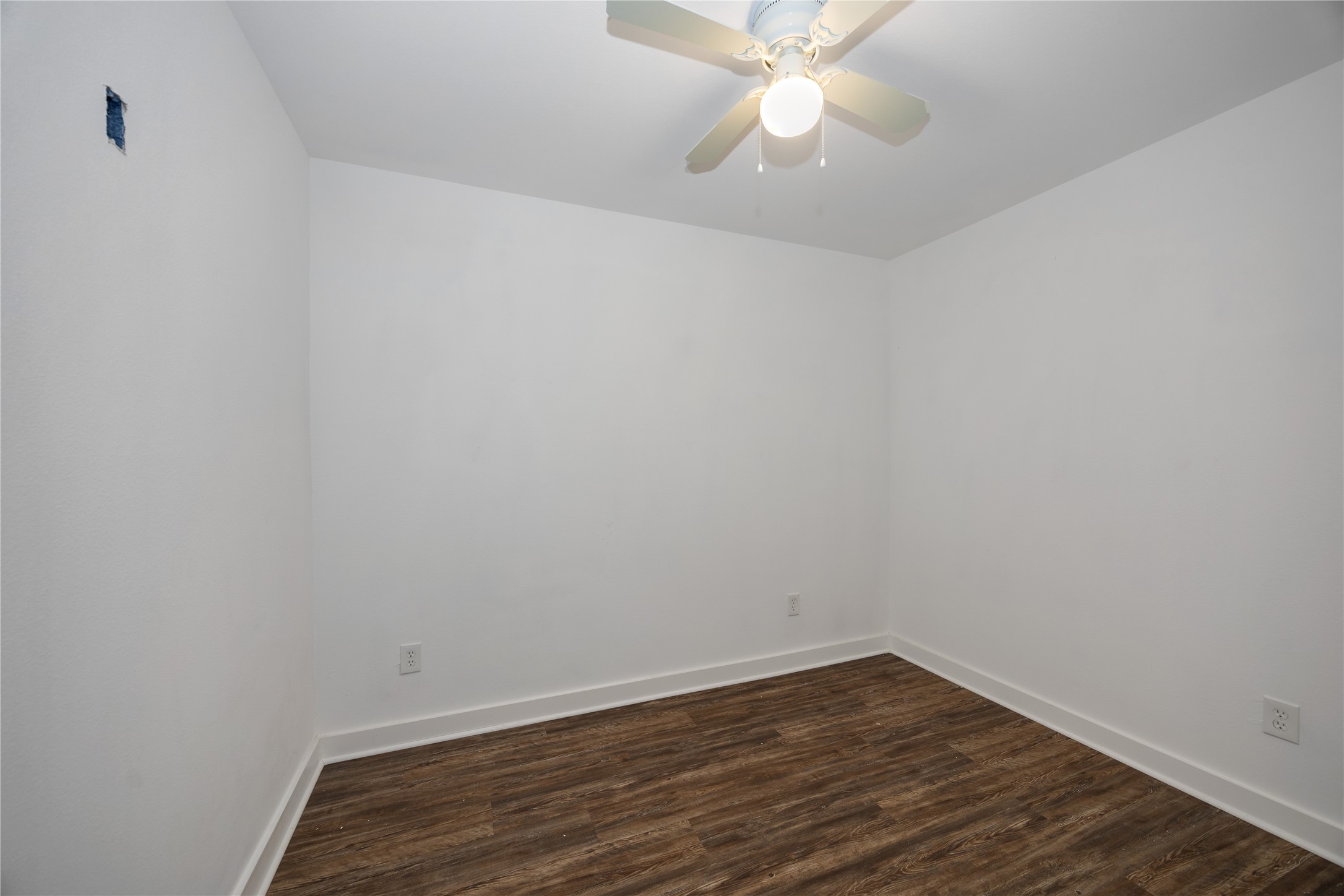 10930 Exeter Street B Property Photo 15