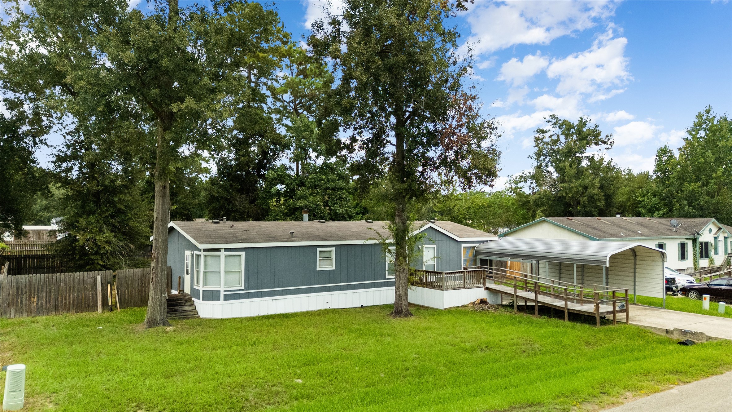 191 Aquarius Road Property Photo 2