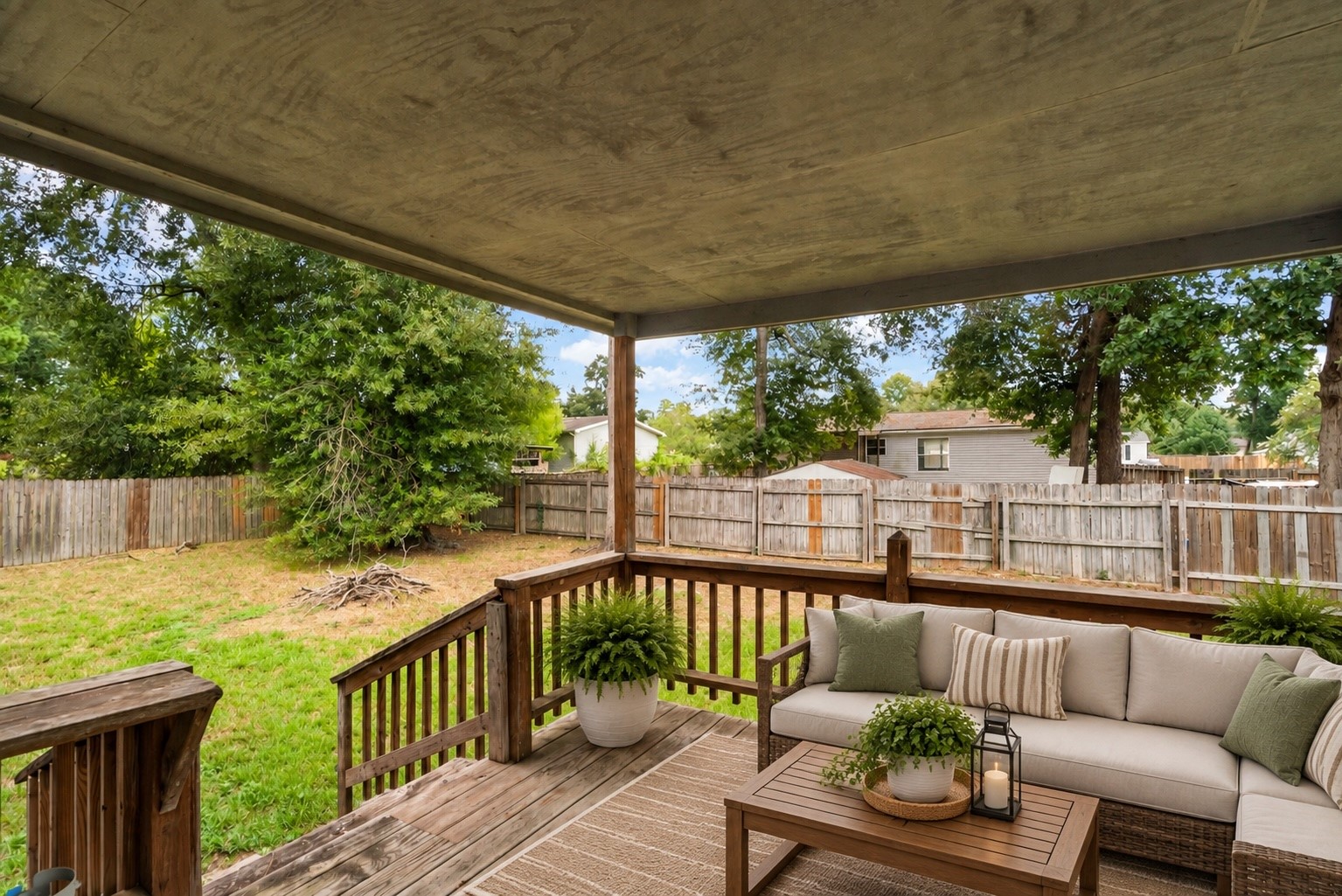 191 Aquarius Road Property Photo 3