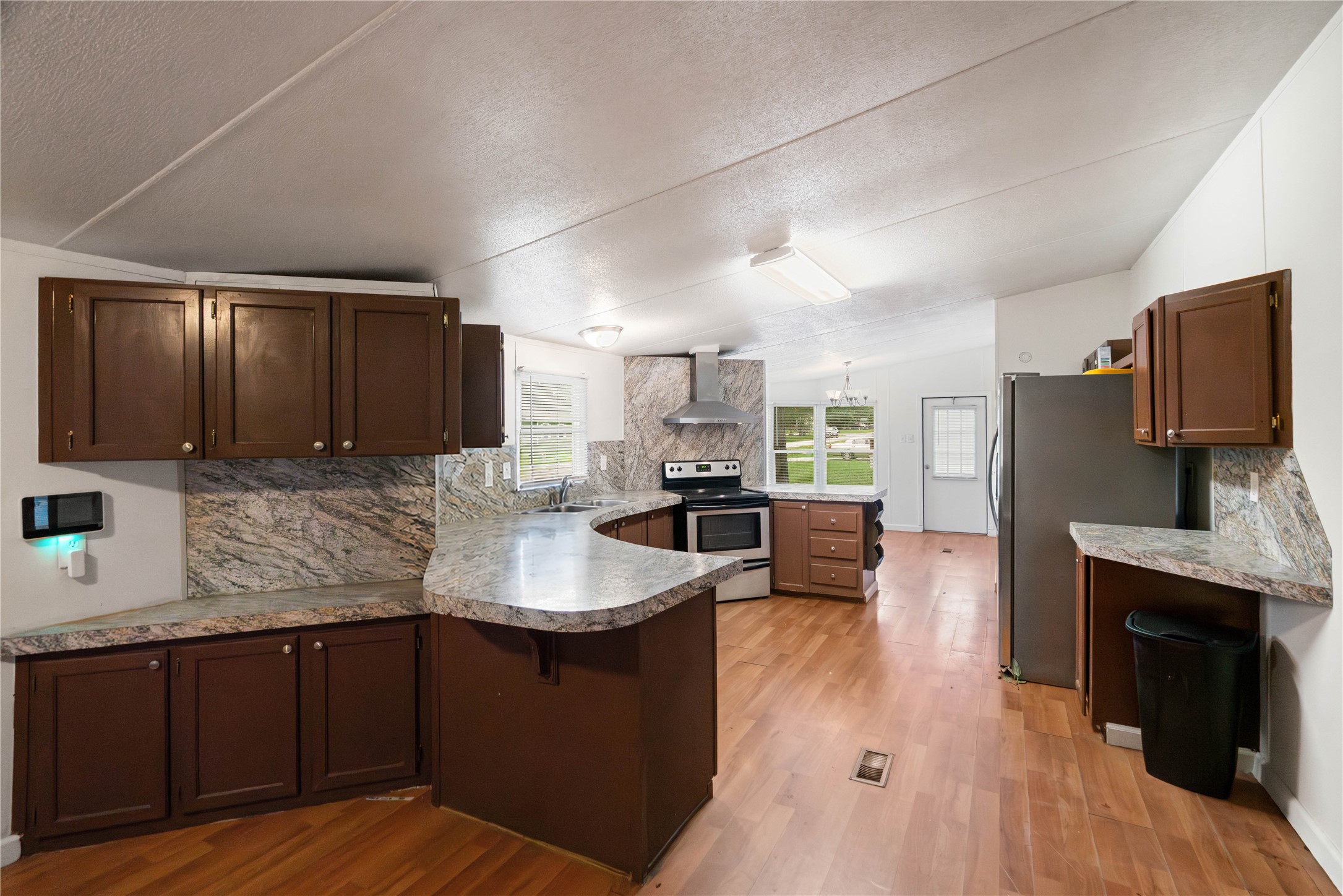 191 Aquarius Road Property Photo 13