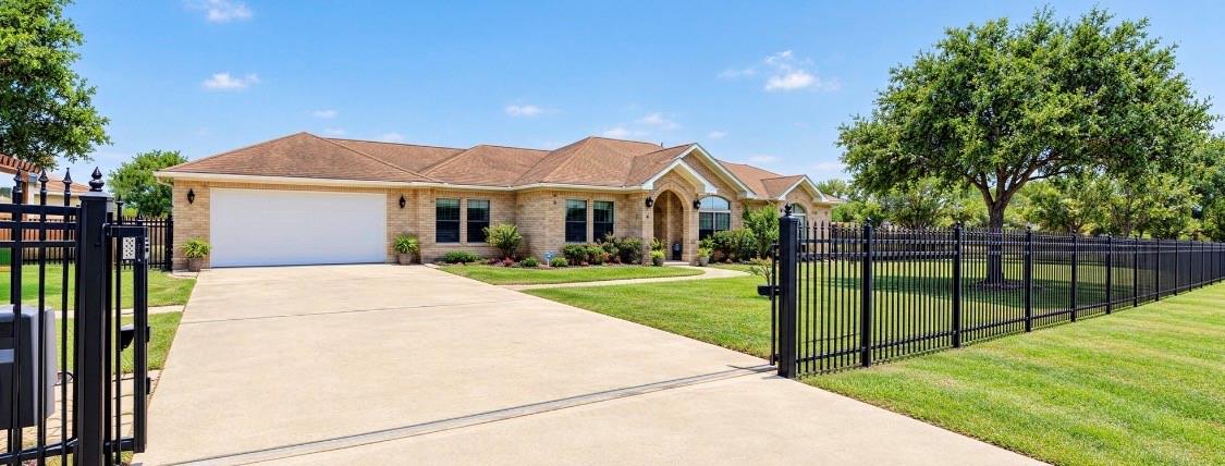 319 Pinedale Avenue, Arcola Tx 77583 Property Photo 3