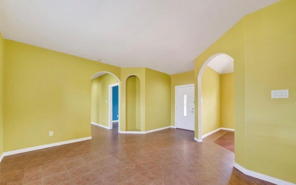 319 Pinedale Avenue, Arcola Tx 77583 Property Photo 9