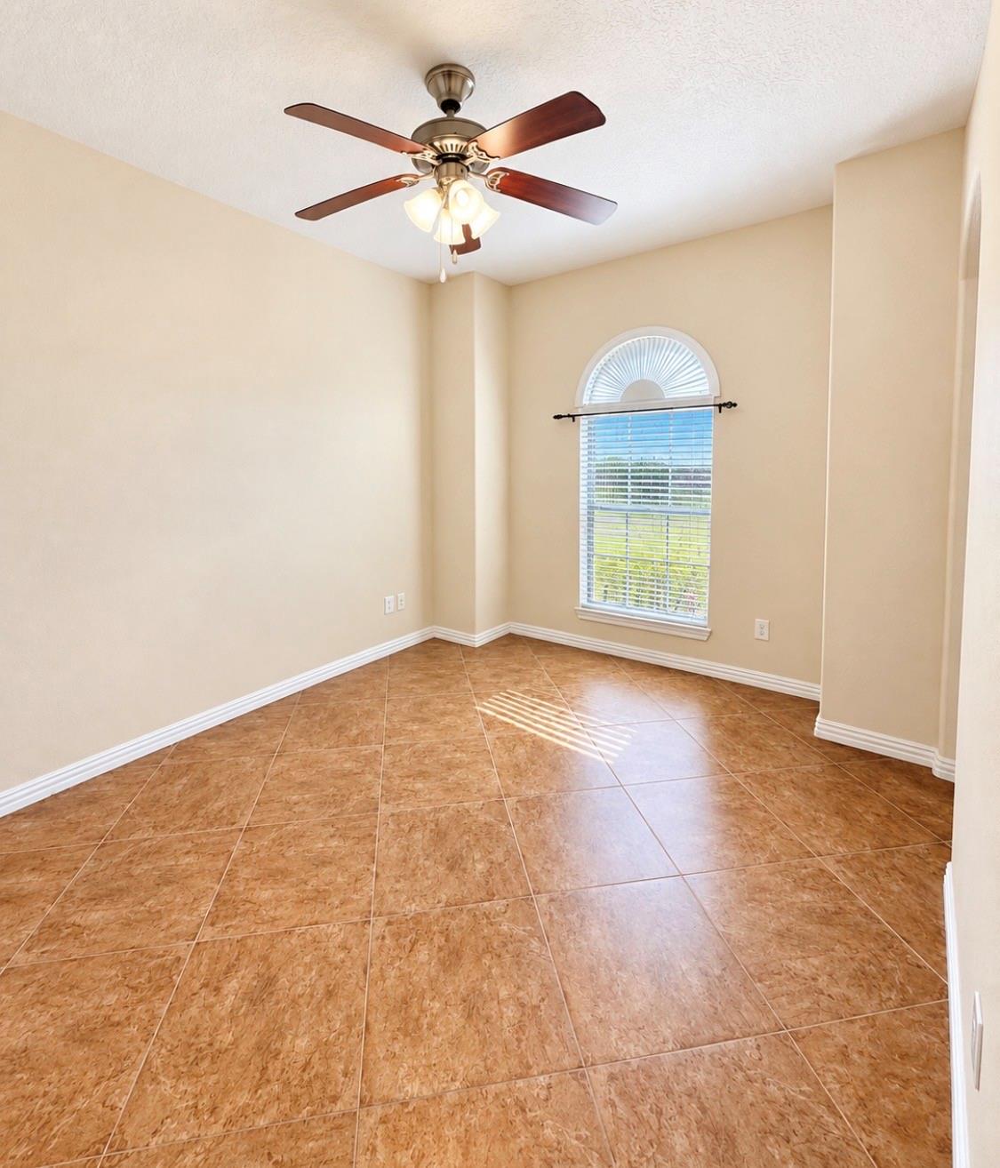 319 Pinedale Avenue, Arcola Tx 77583 Property Photo 19
