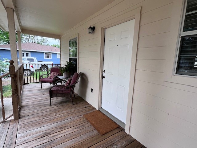 4721 9th Street A Property Photo 3