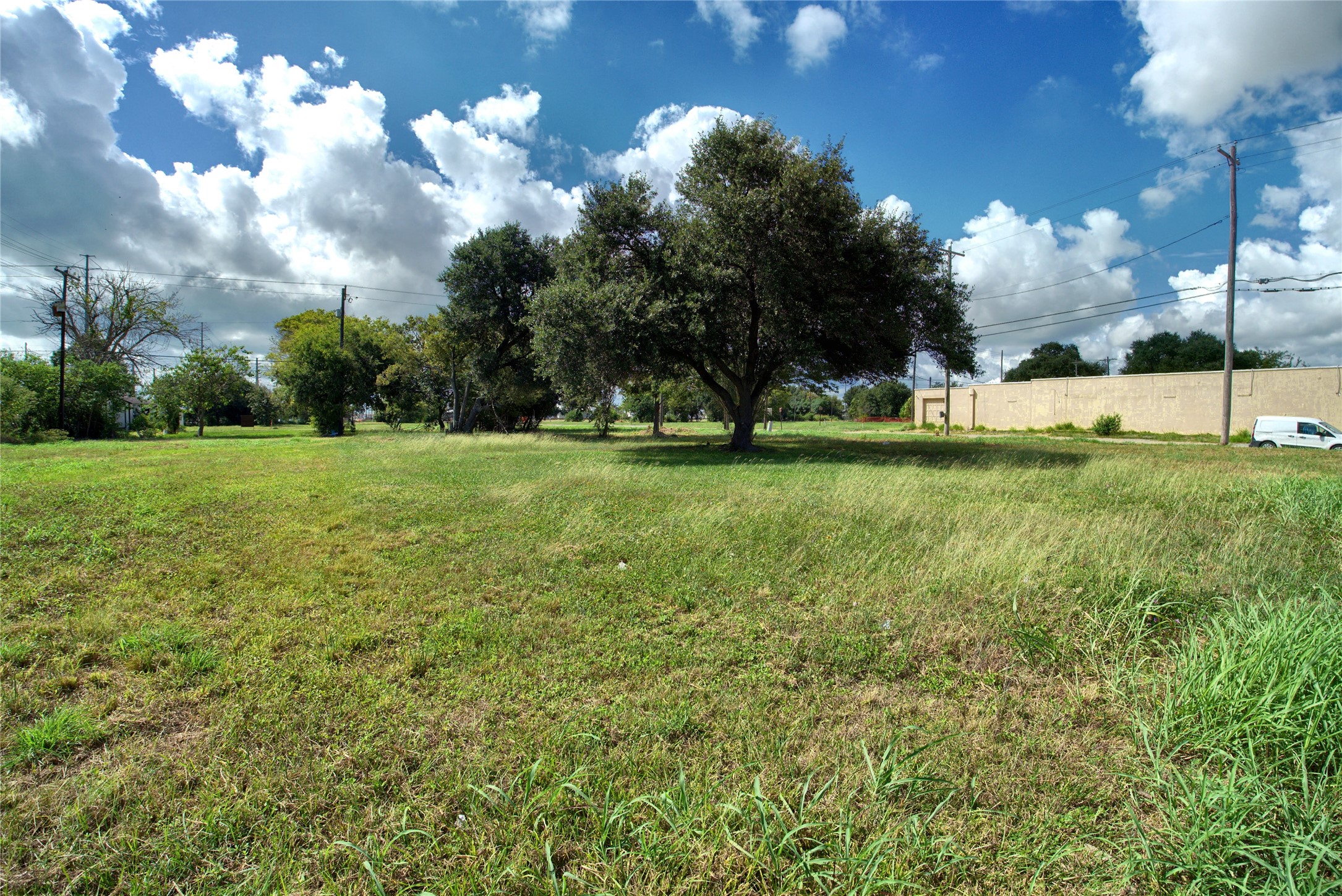 631 Texas Avenue Property Photo 7
