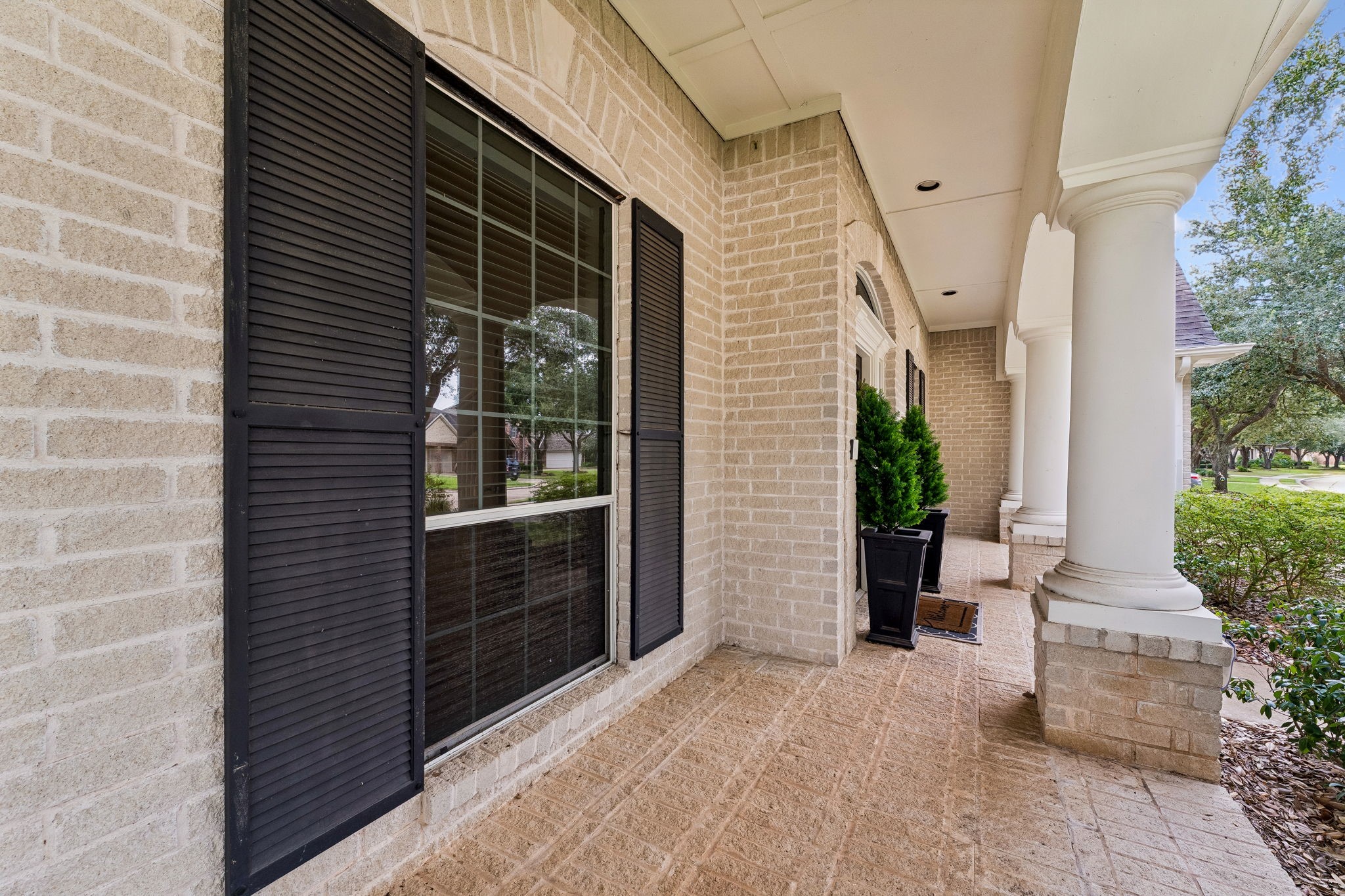 13050 Forester Canyon Lane Property Photo 4