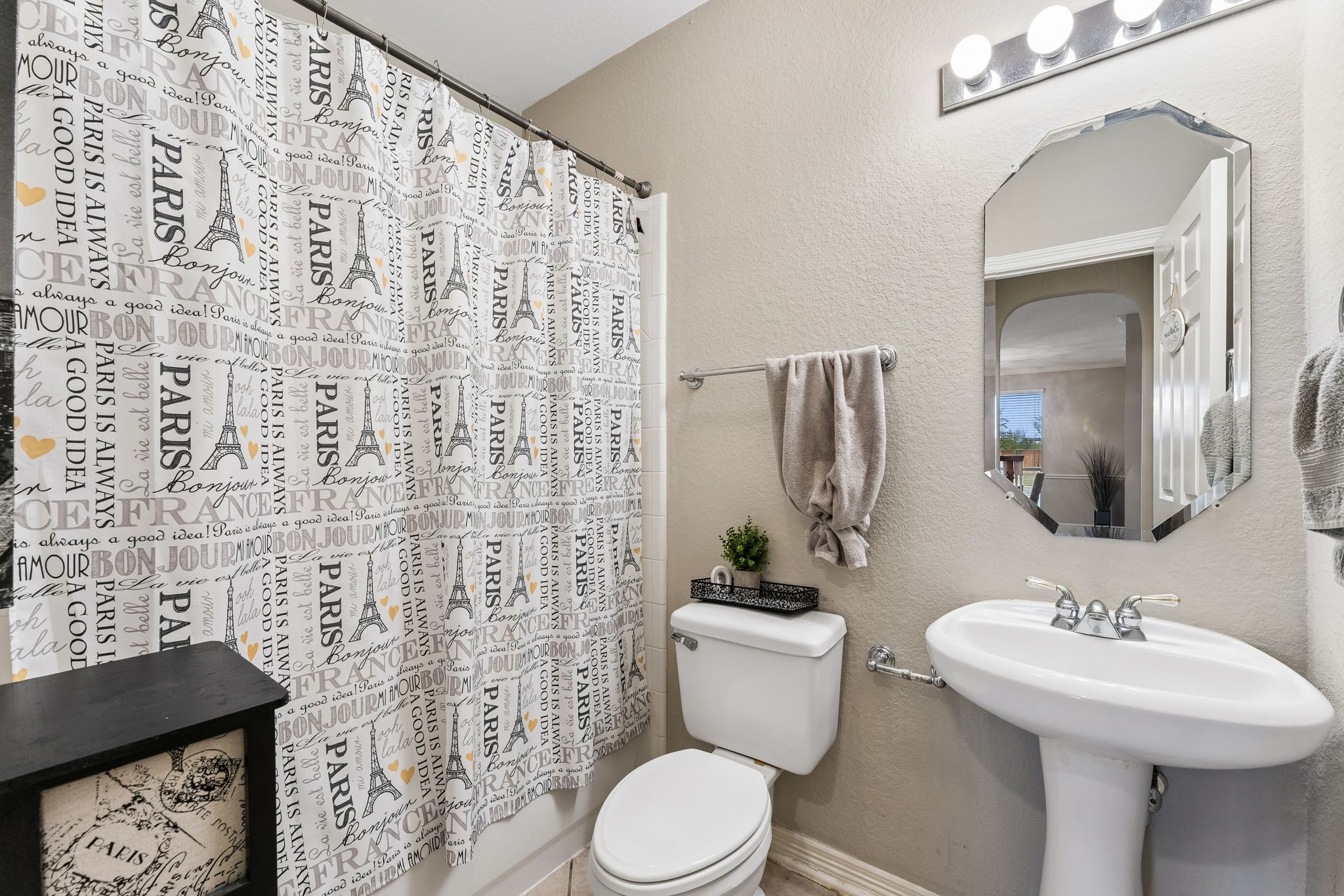 13050 Forester Canyon Lane Property Photo 8