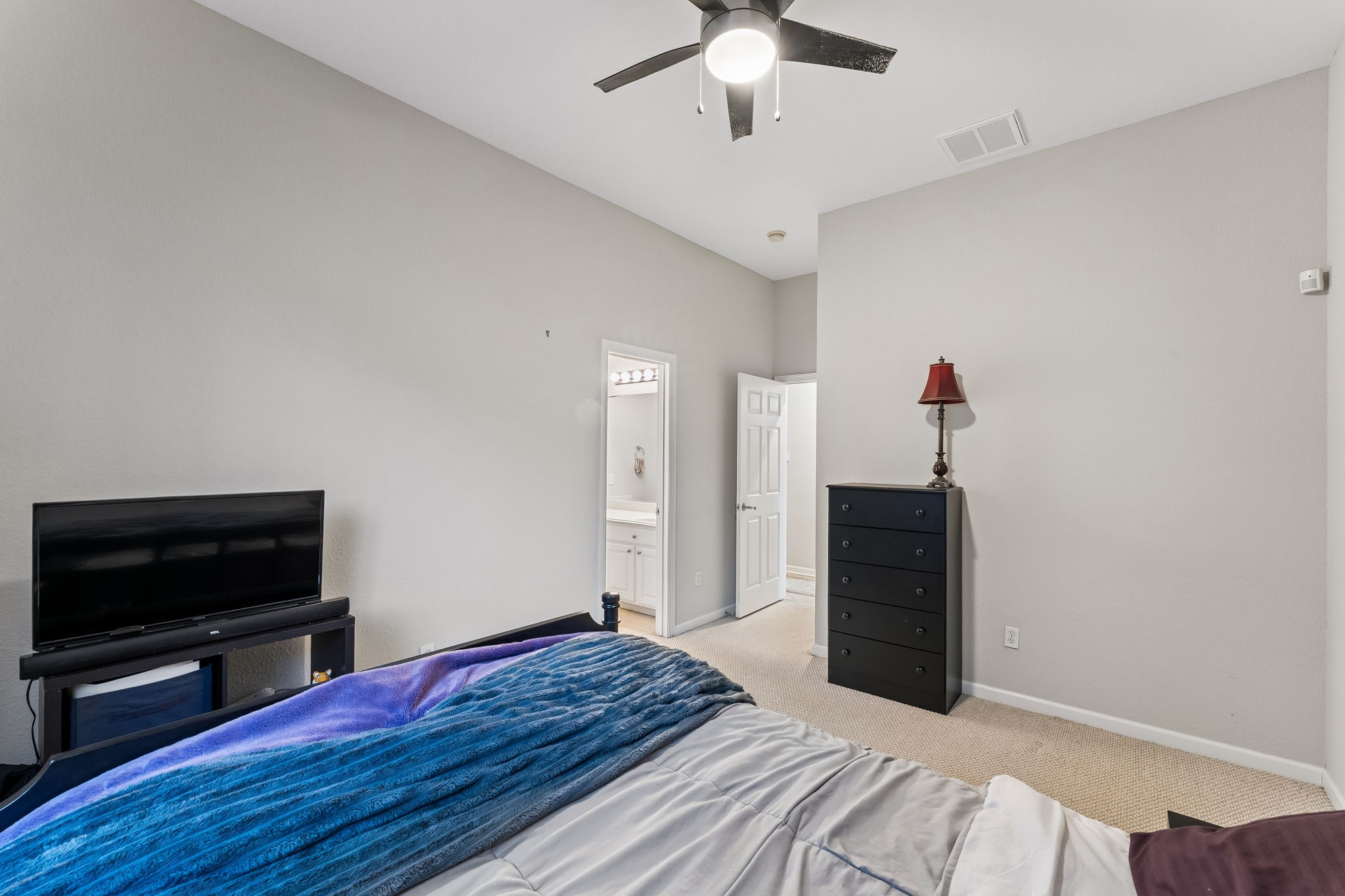13050 Forester Canyon Lane Property Photo 27