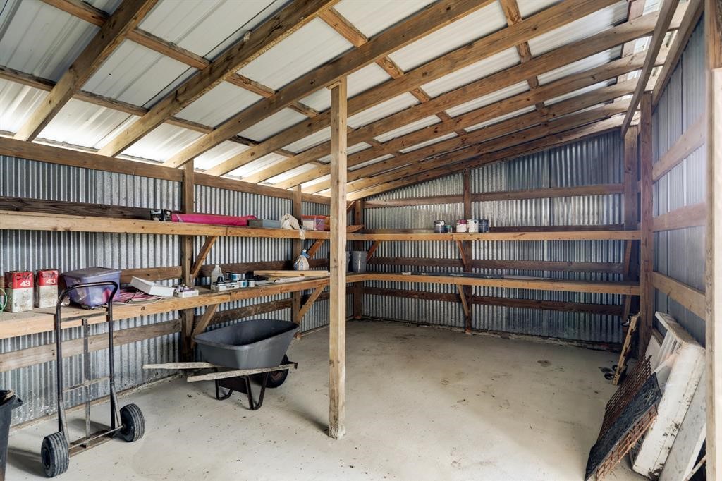 5806 S Highway 35 Property Photo 18