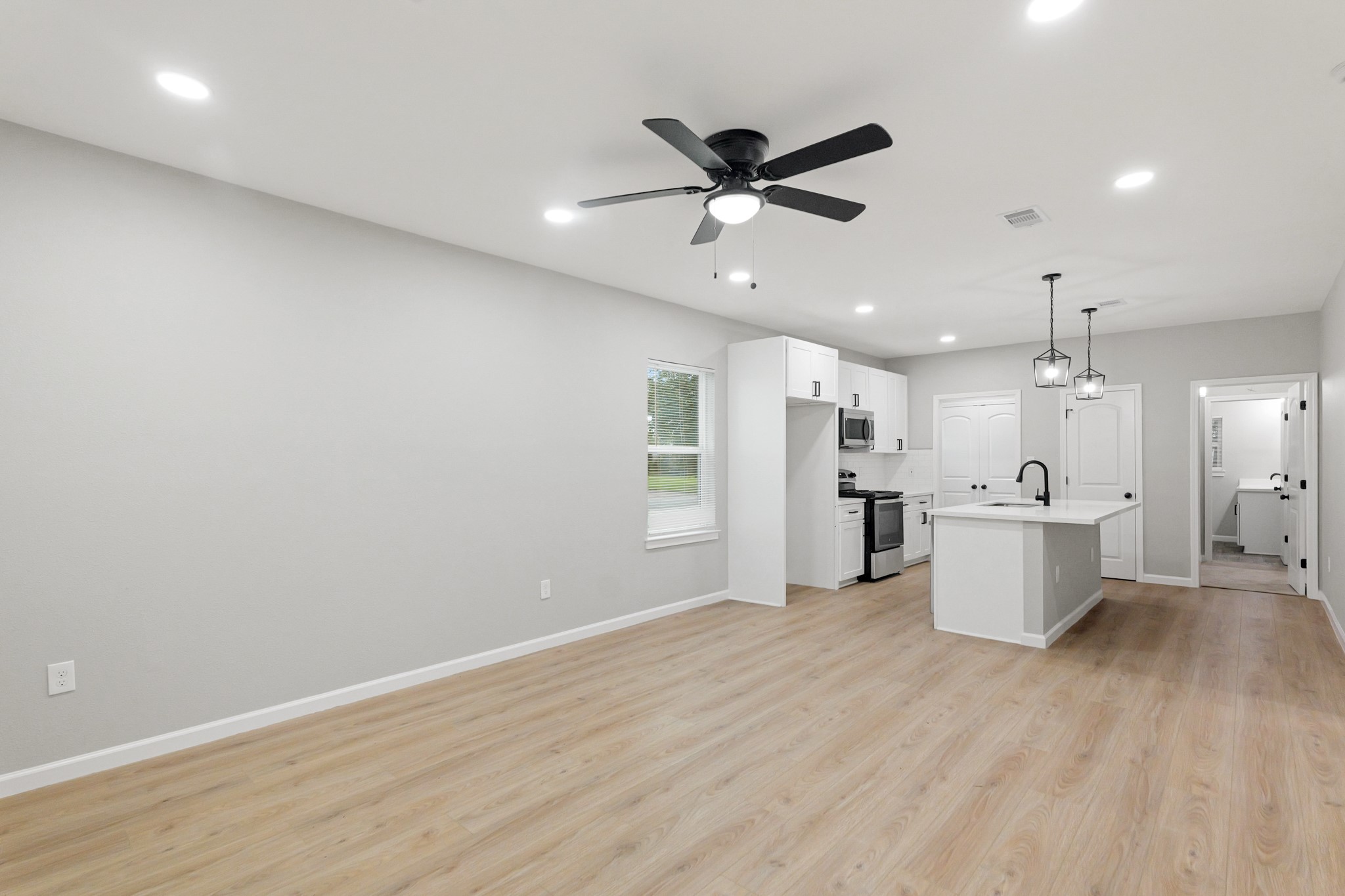 1006 9th Street Property Photo 3