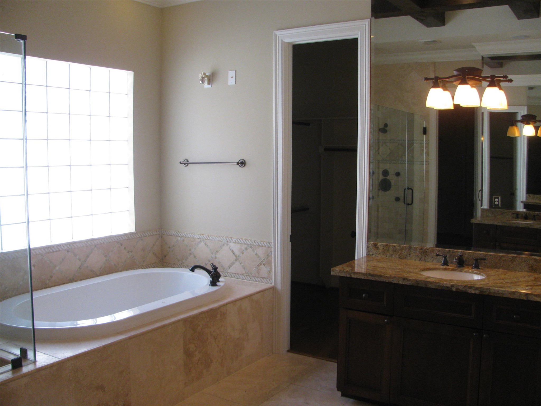 4112 Blossom Street Property Photo 29