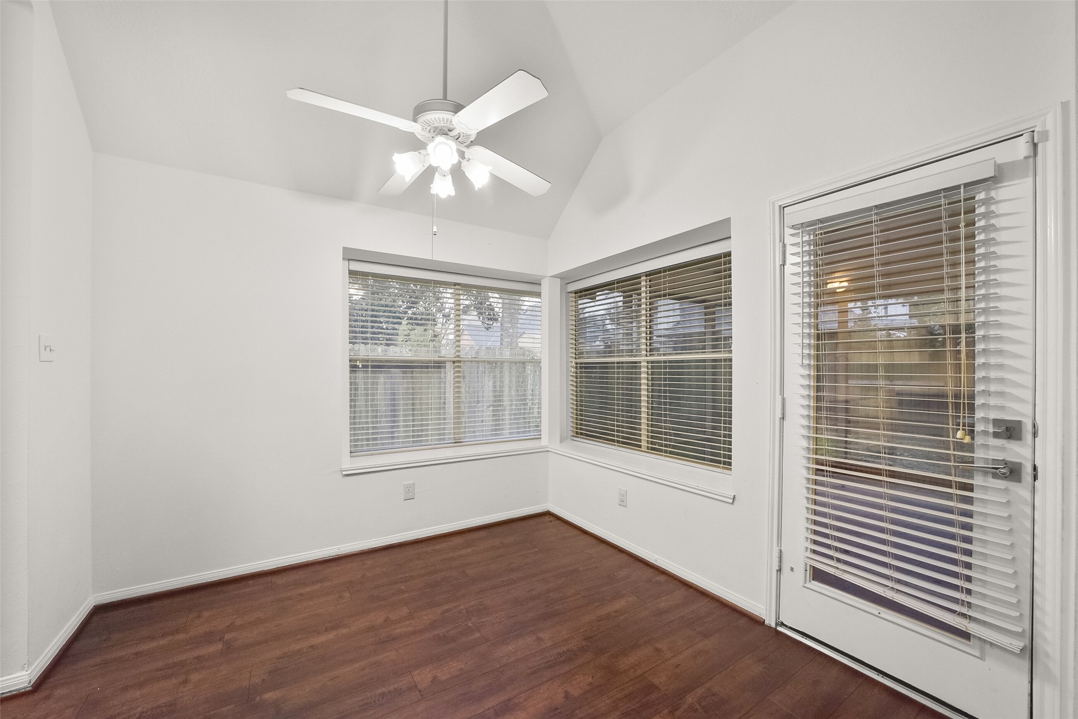 19215 Sarah Ann Court Property Photo 9