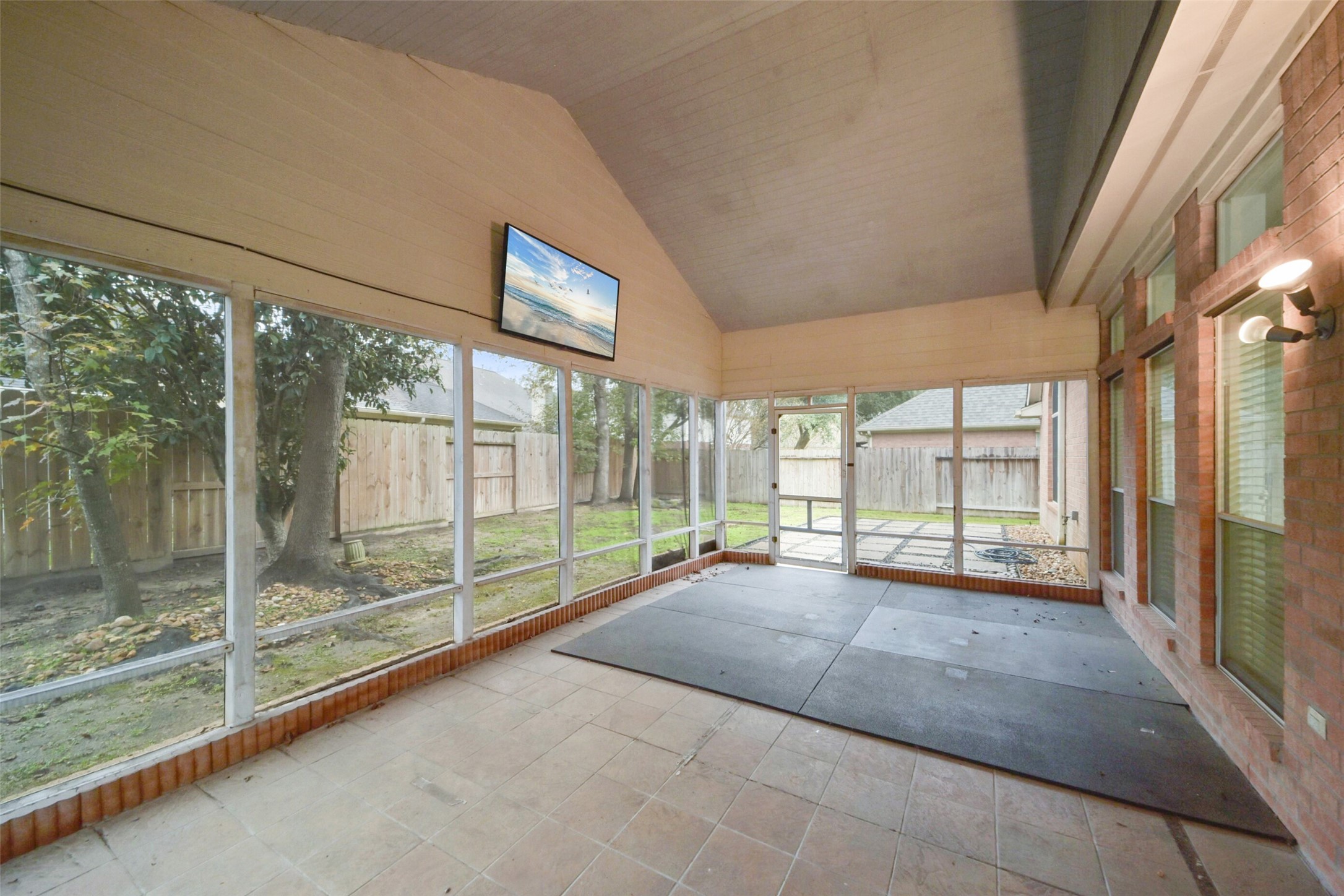 19215 Sarah Ann Court Property Photo 26