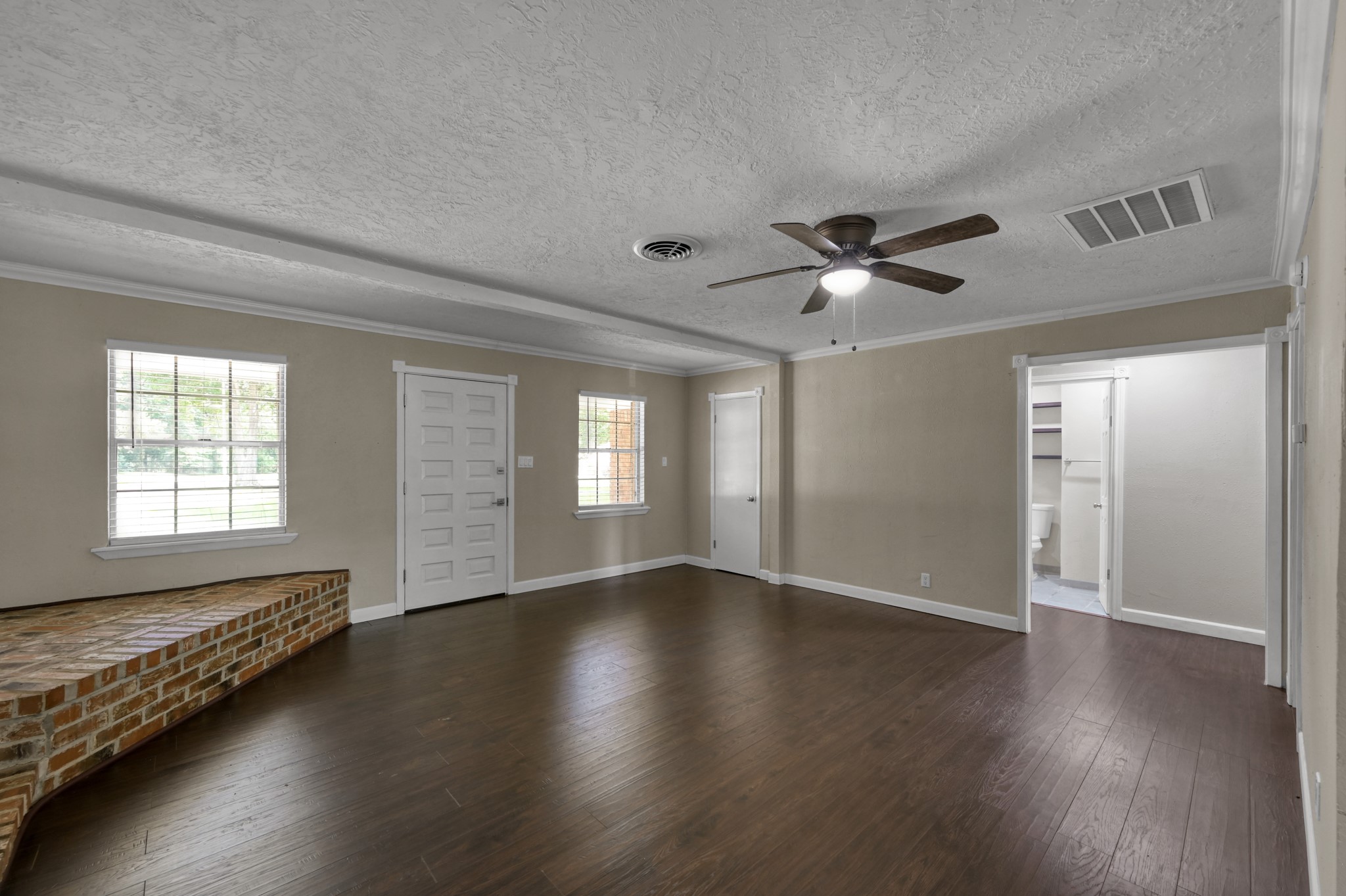 13544 Northshore Loop Property Photo 12