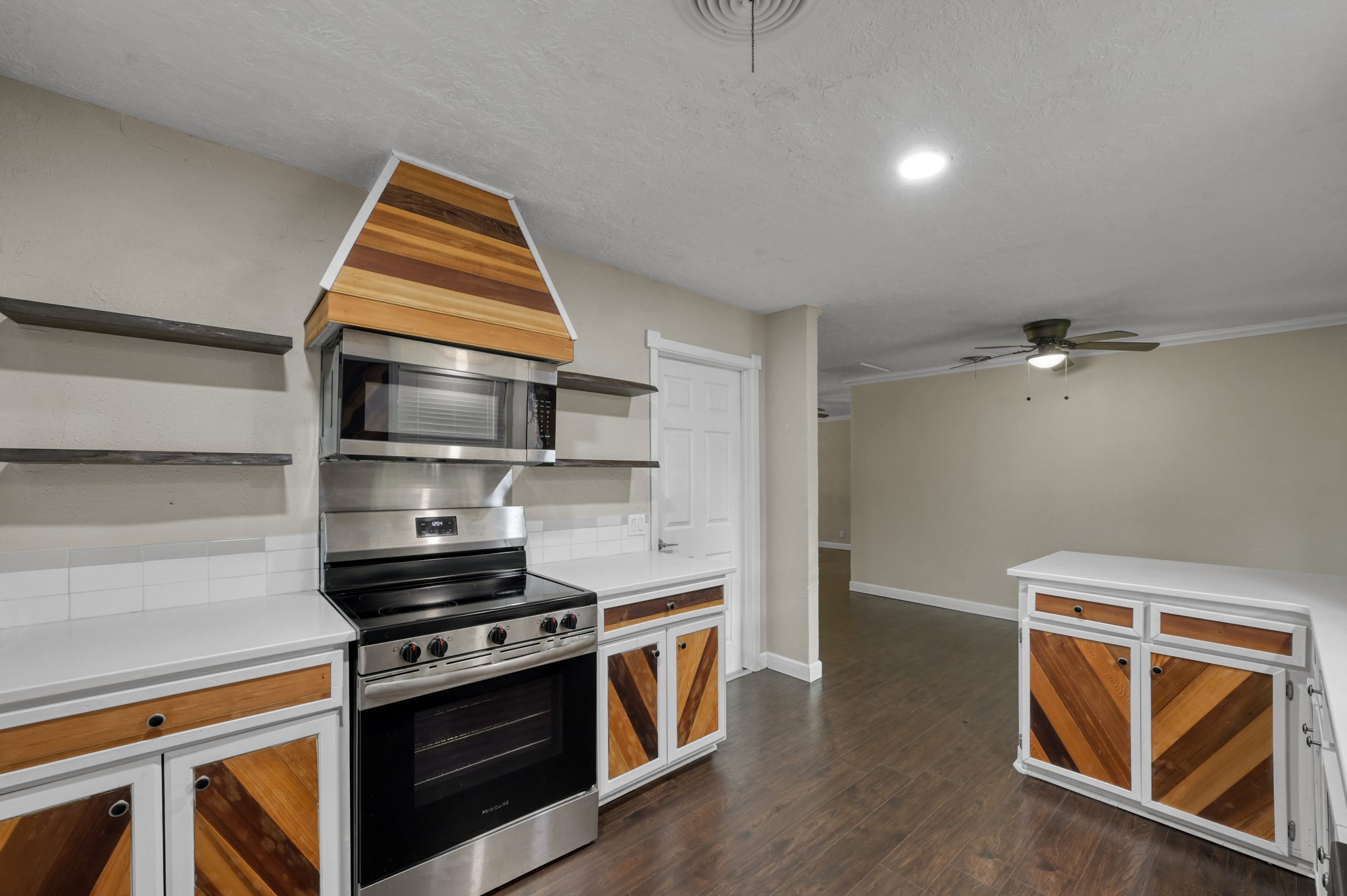 13544 Northshore Loop Property Photo 15
