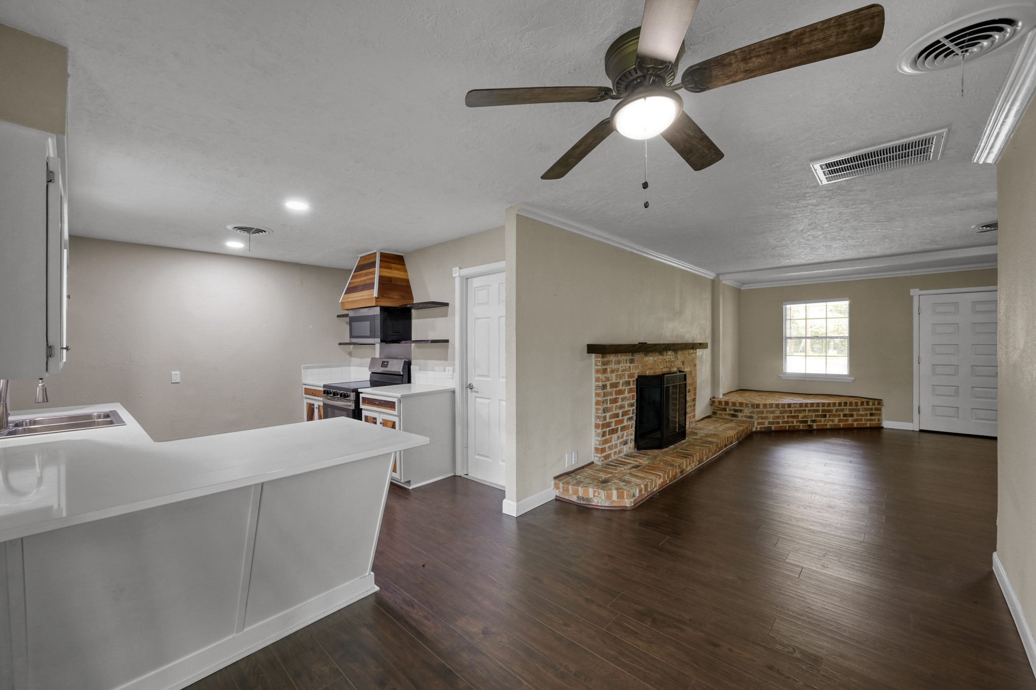 13544 Northshore Loop Property Photo 17