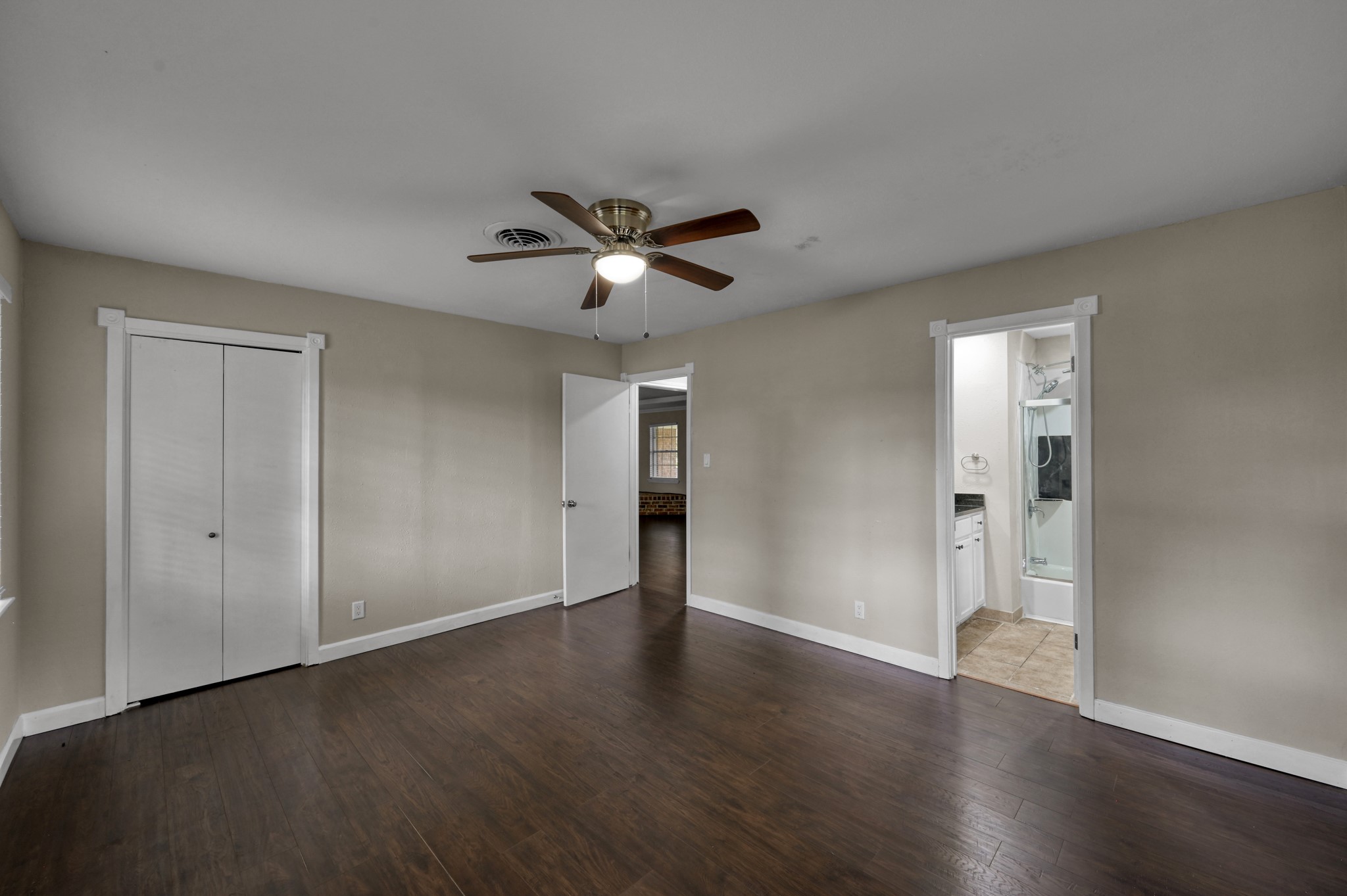 13544 Northshore Loop Property Photo 23