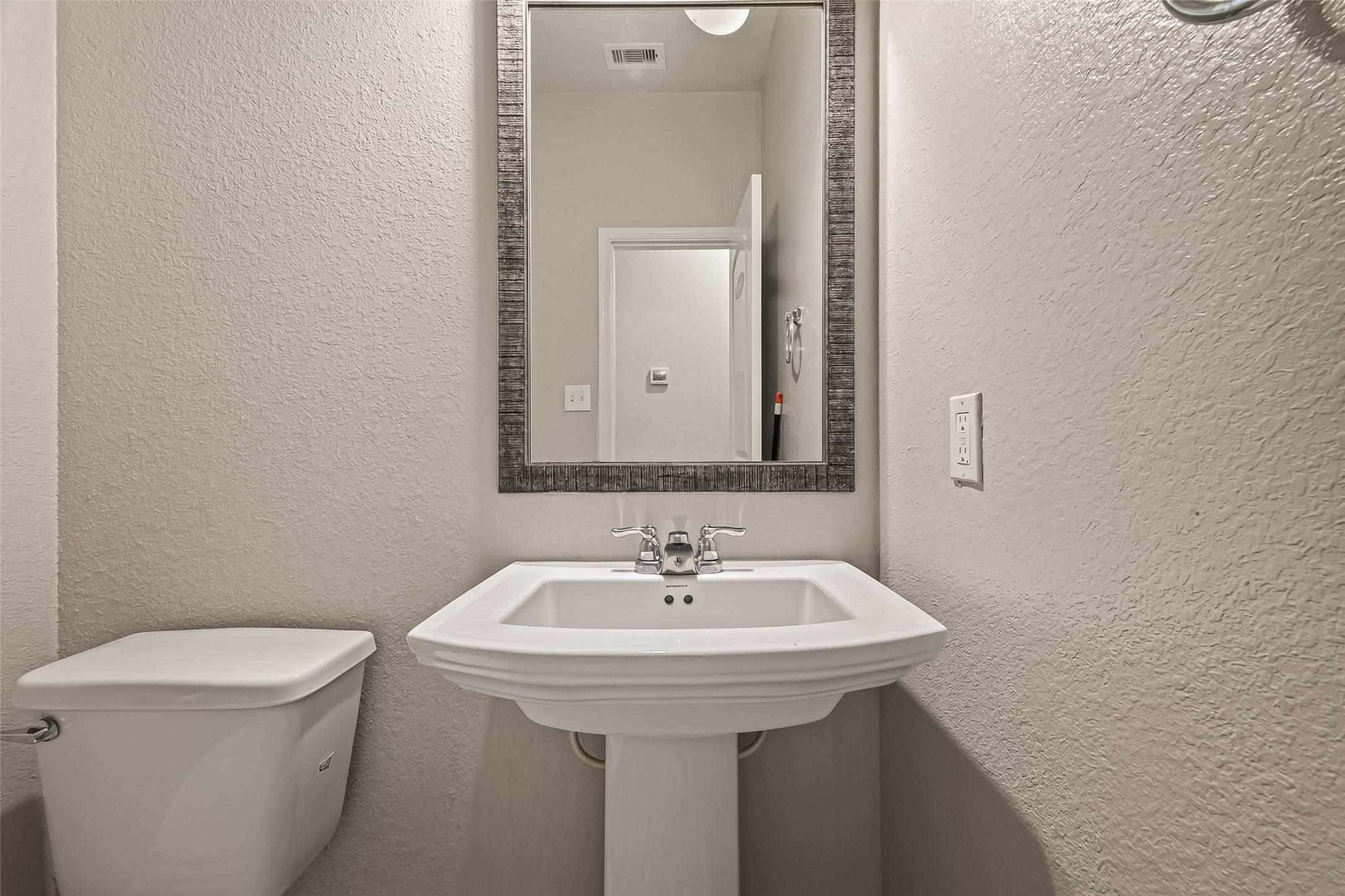 4411 Buentello Drive Property Photo 36