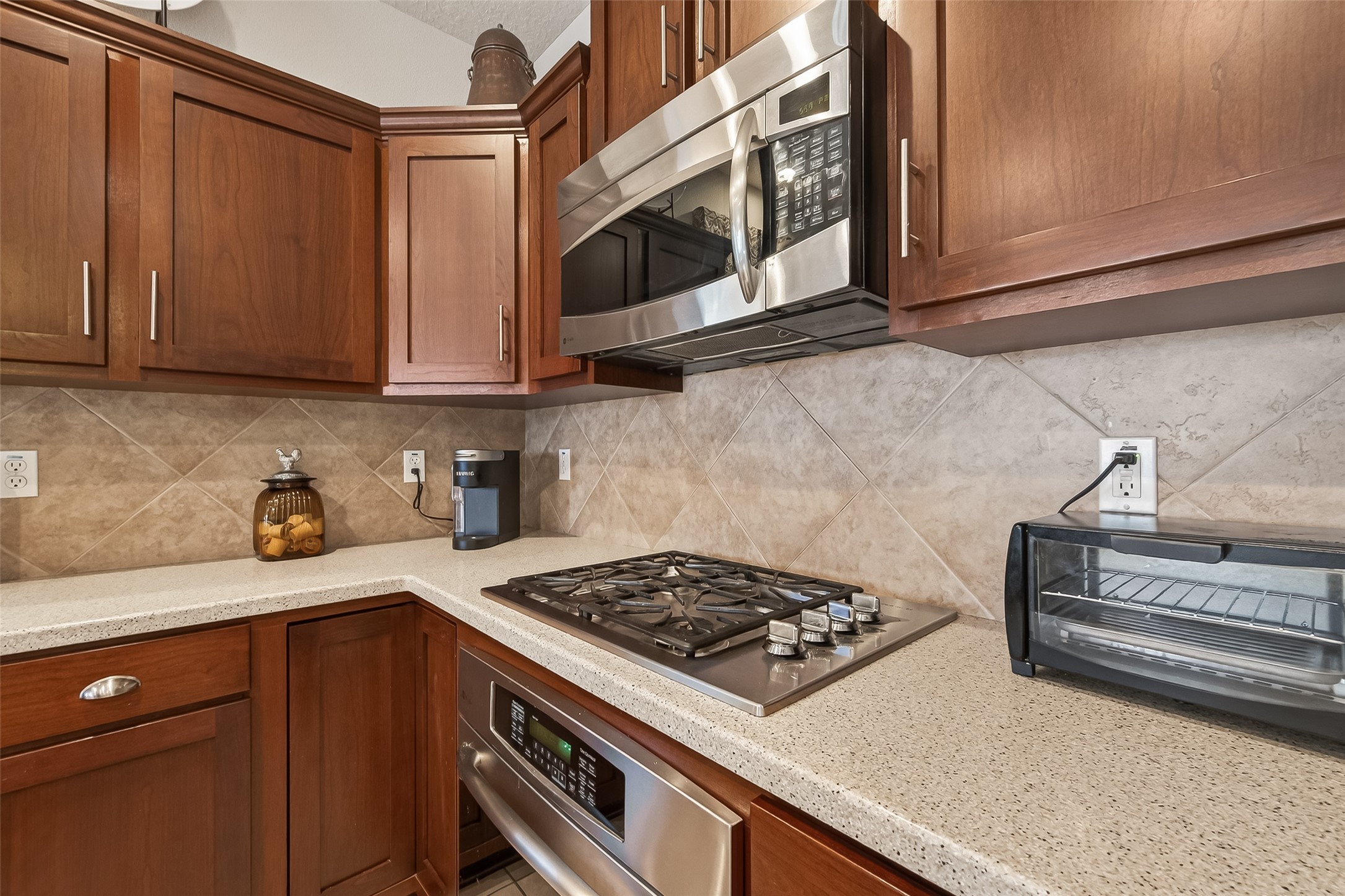 522 Beauregard Drive Property Photo 17