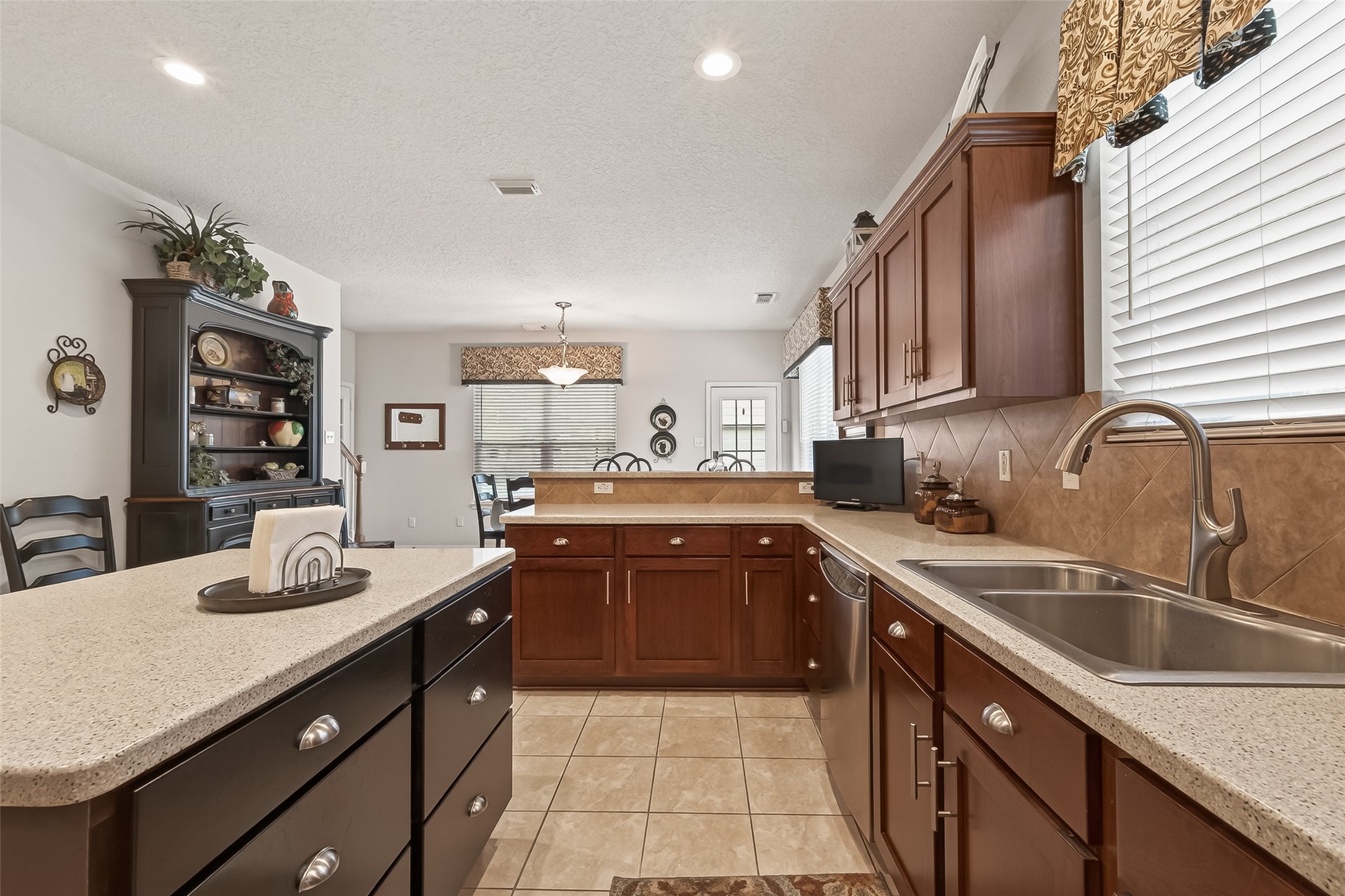 522 Beauregard Drive Property Photo 19