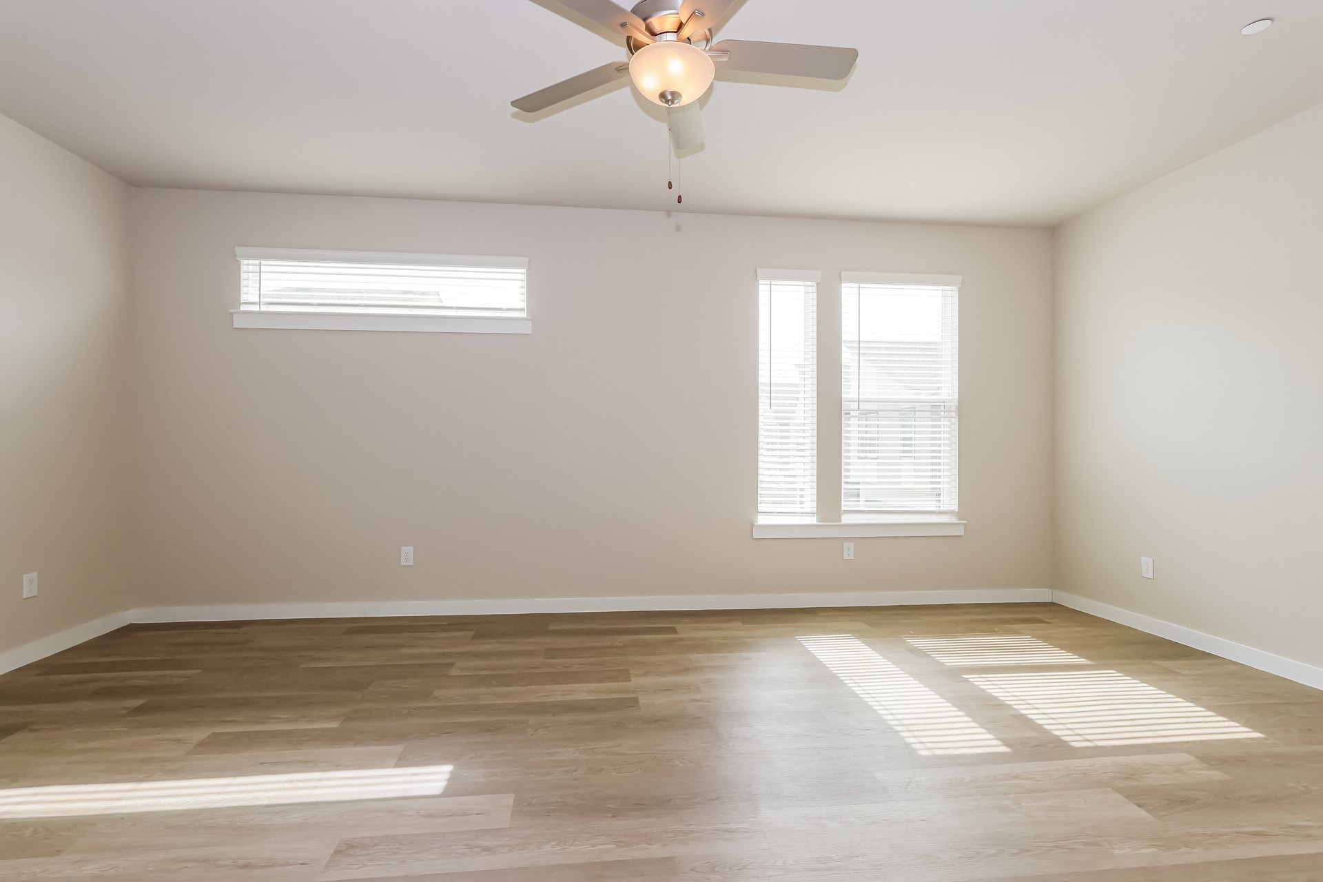 18342 W Centro Circle Property Photo 10