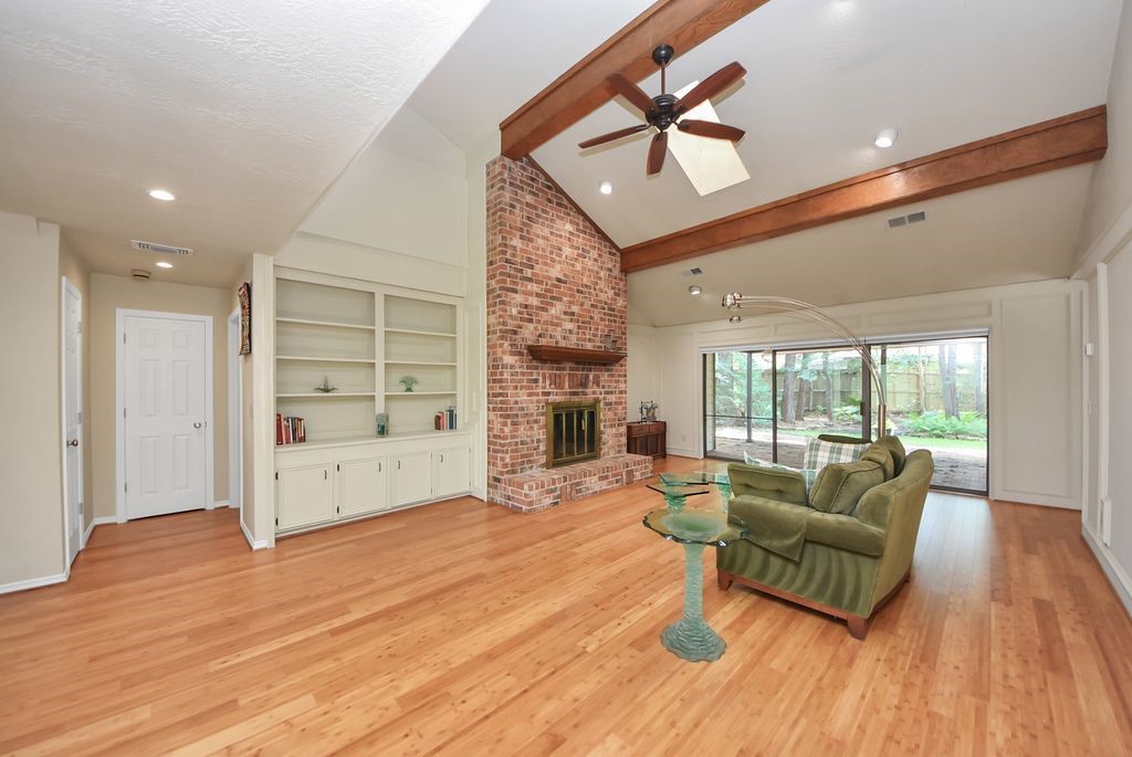 23 Indian Clover Drive Property Photo 5