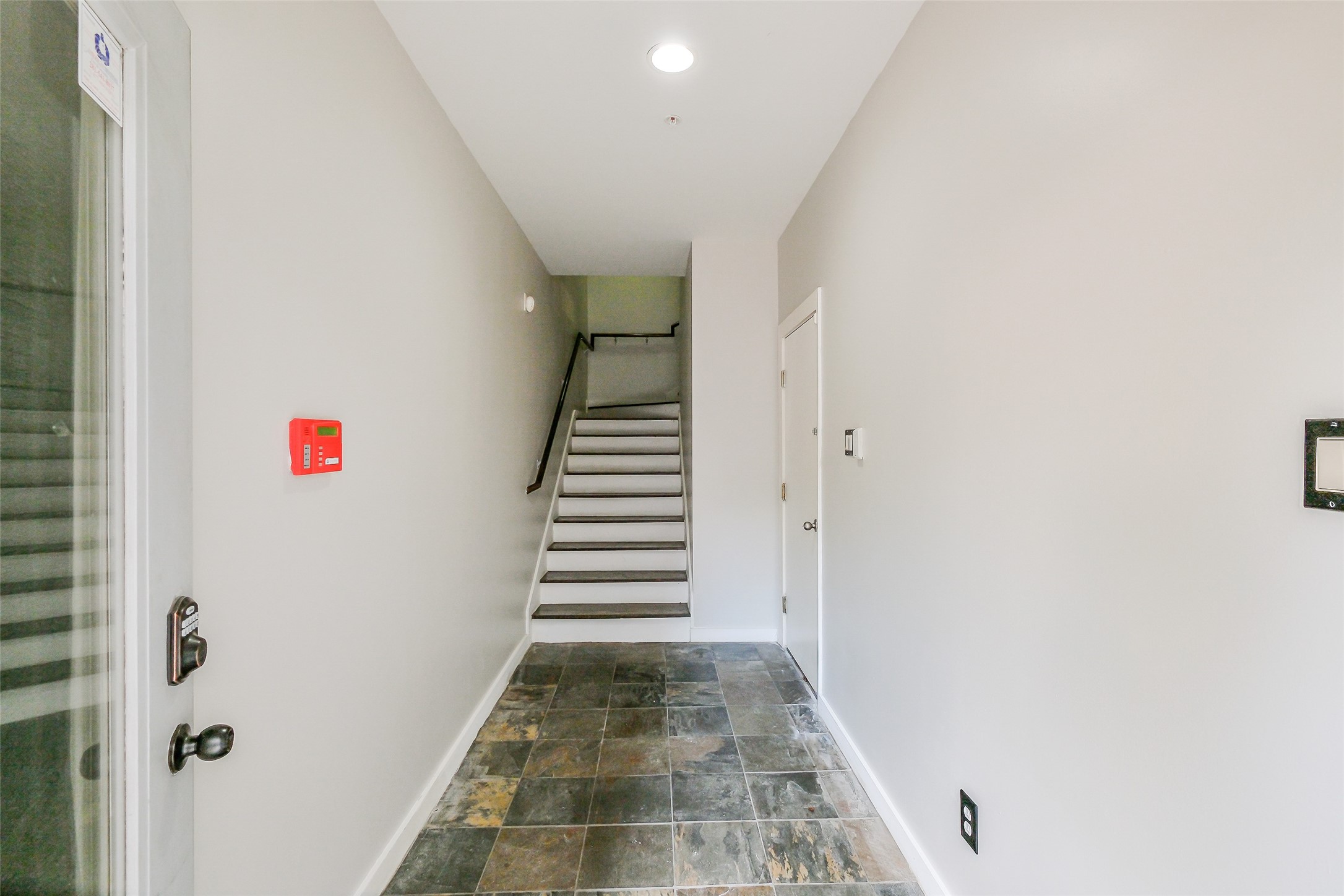 5710 Winsome Lane 8 Property Photo 3