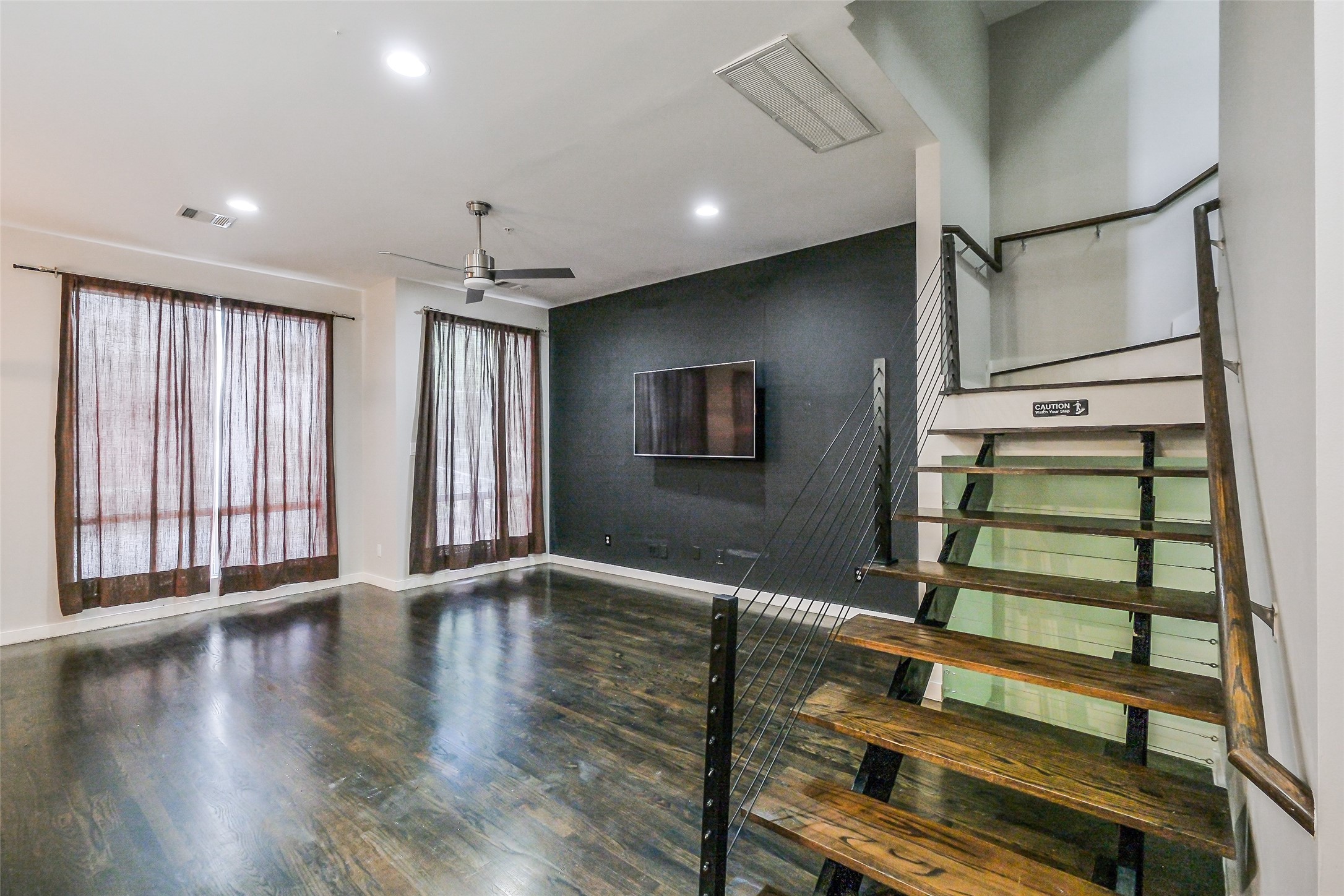 5710 Winsome Lane 8 Property Photo 4