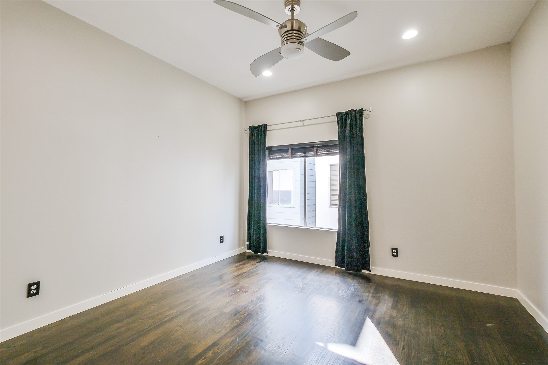 5710 Winsome Lane 8 Property Photo 17