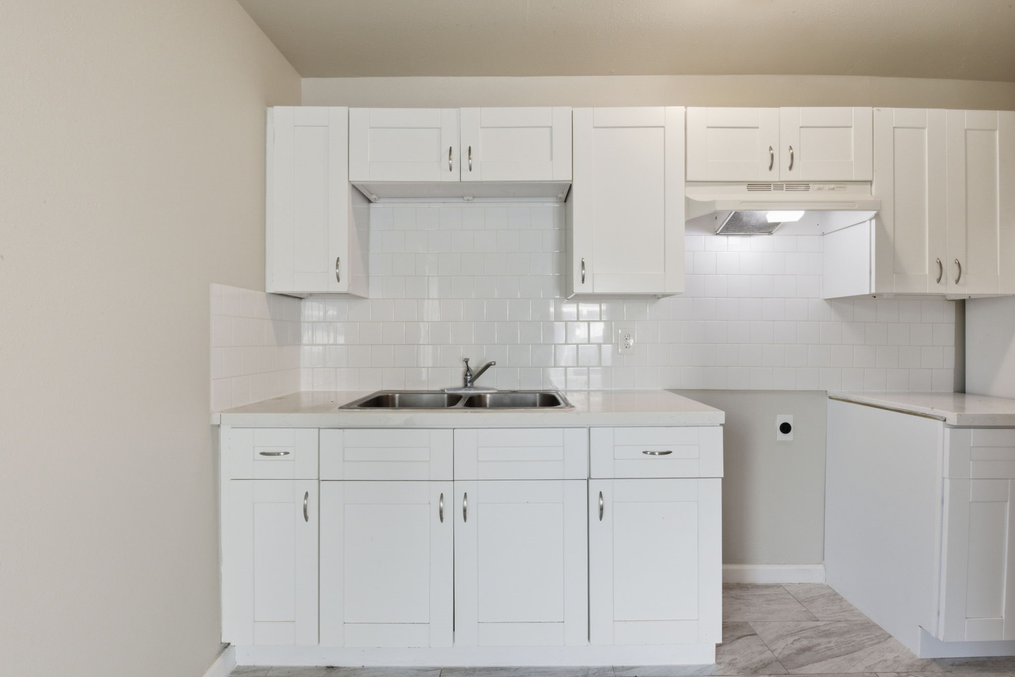 303 Gans Street B Property Photo 12