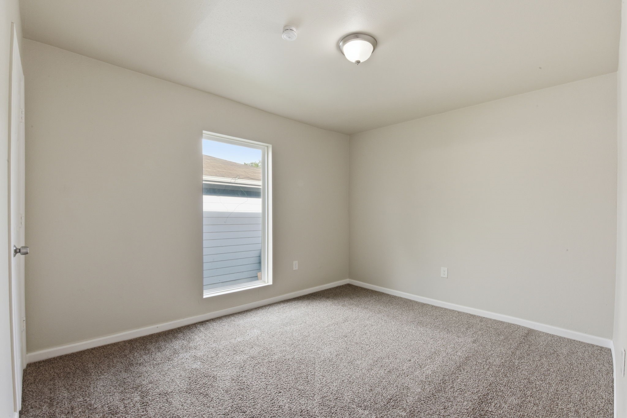 303 Gans Street B Property Photo 13