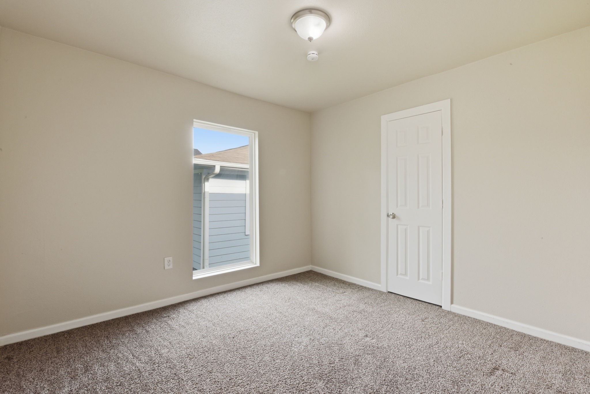 303 Gans Street B Property Photo 15