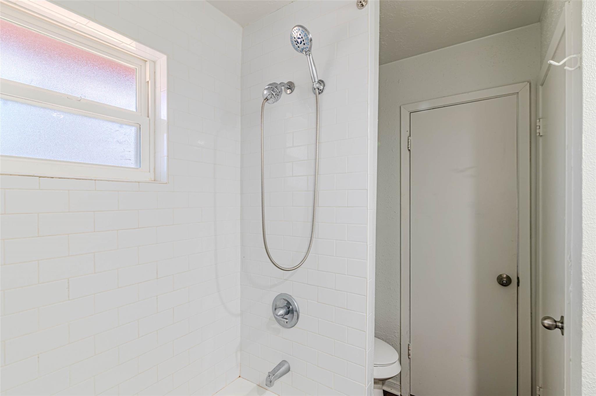 4606 Fitzwater Drive Property Photo 32