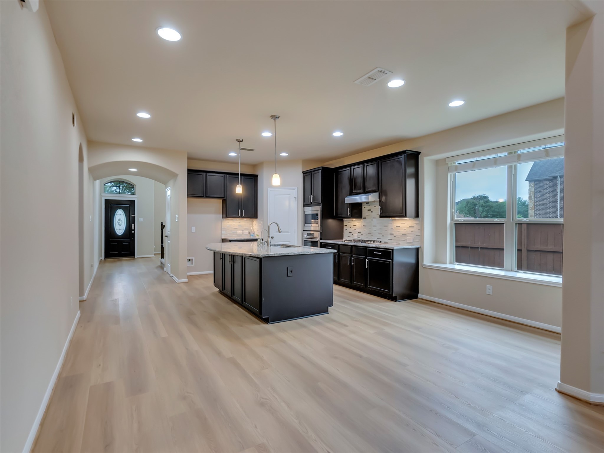 17026 Chalmers Close Court Property Photo 15