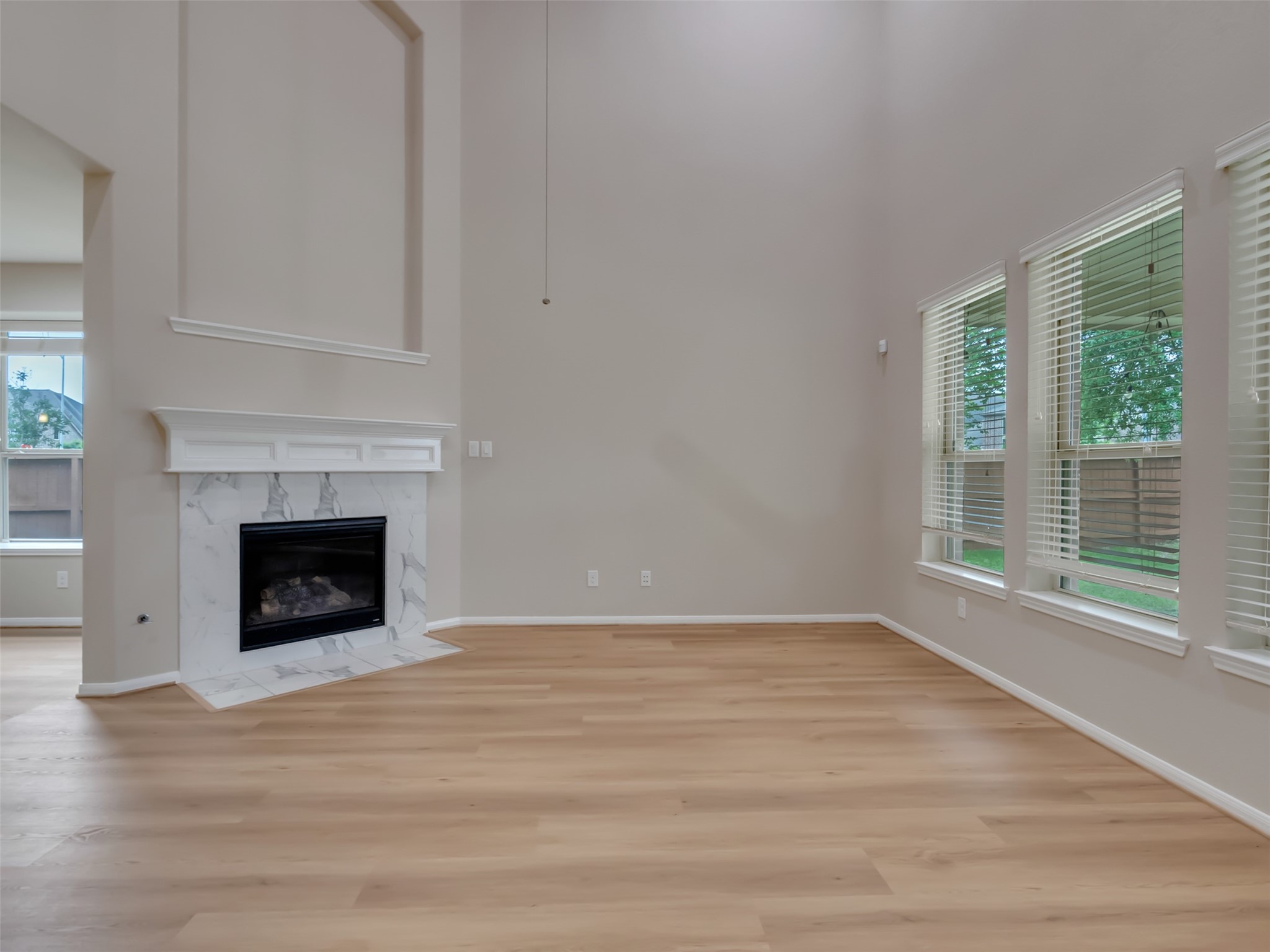 17026 Chalmers Close Court Property Photo 19