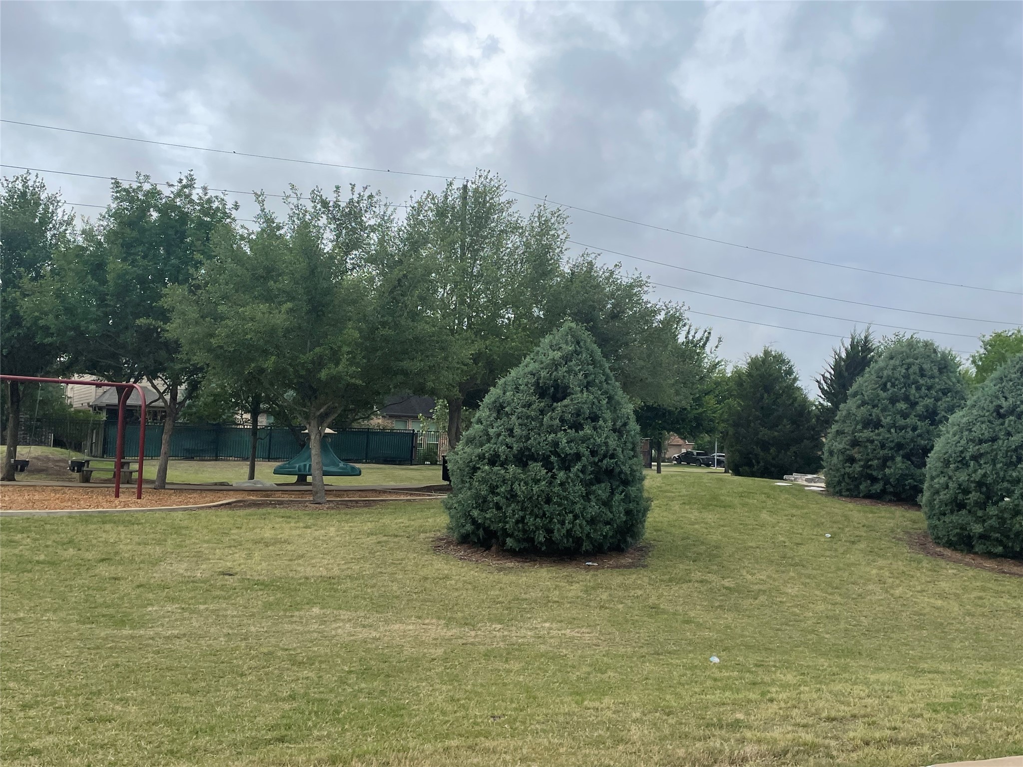 17026 Chalmers Close Court Property Photo 45
