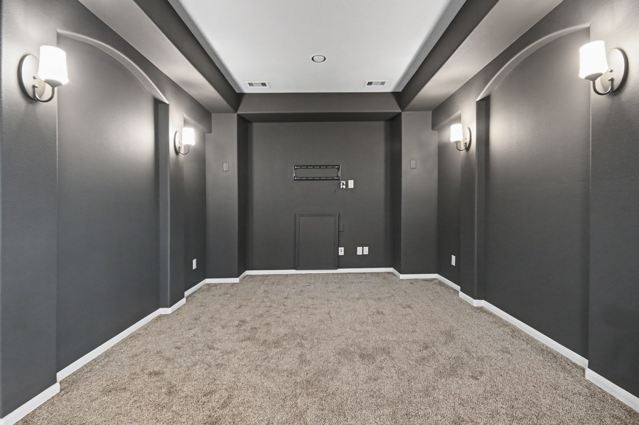 9711 Iberia Way Property Photo 23
