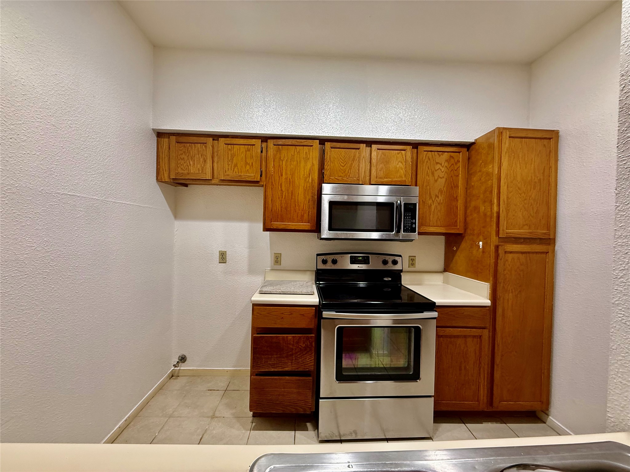 8055 Cambridge Street 71 Property Photo 18