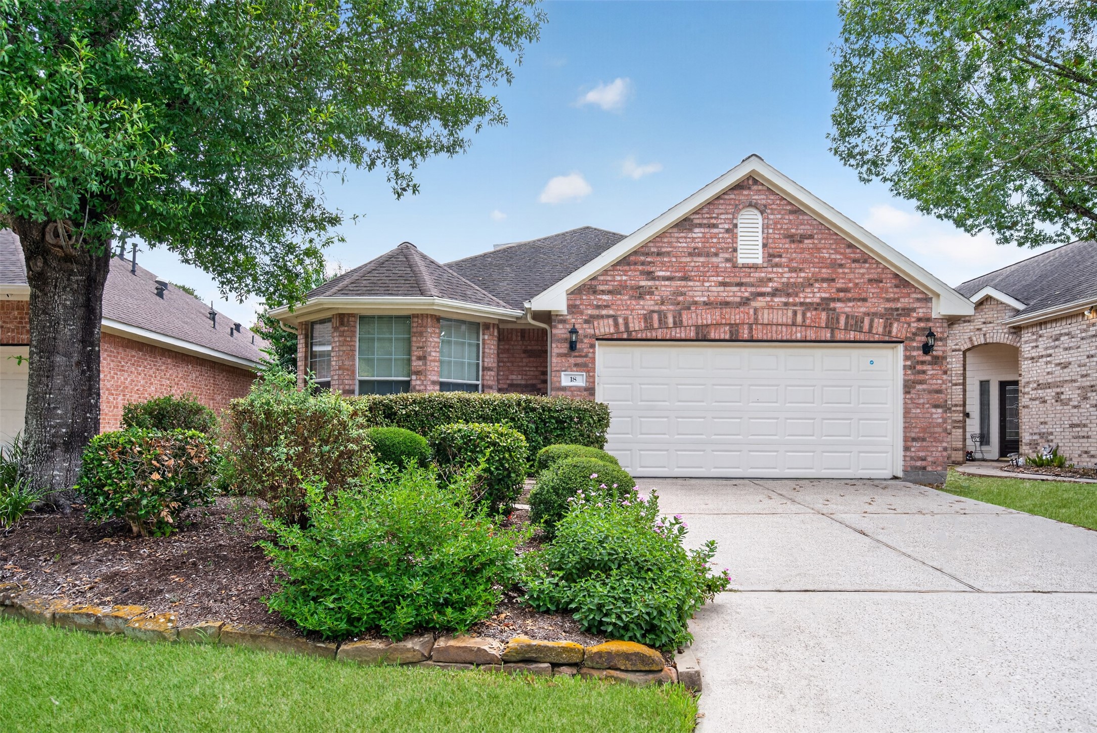 18 Arcadia Way