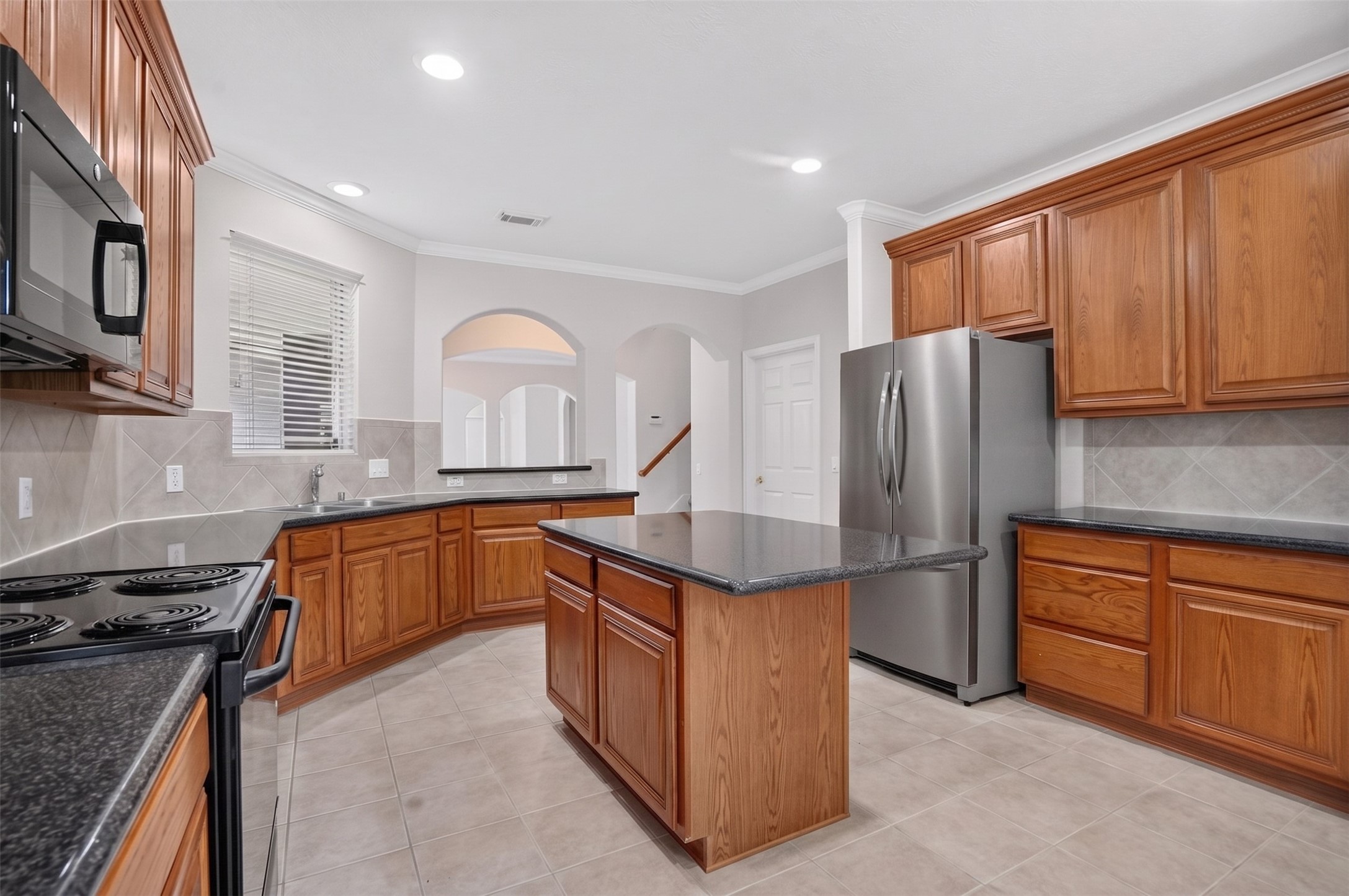 18 Arcadia Way Property Photo 3