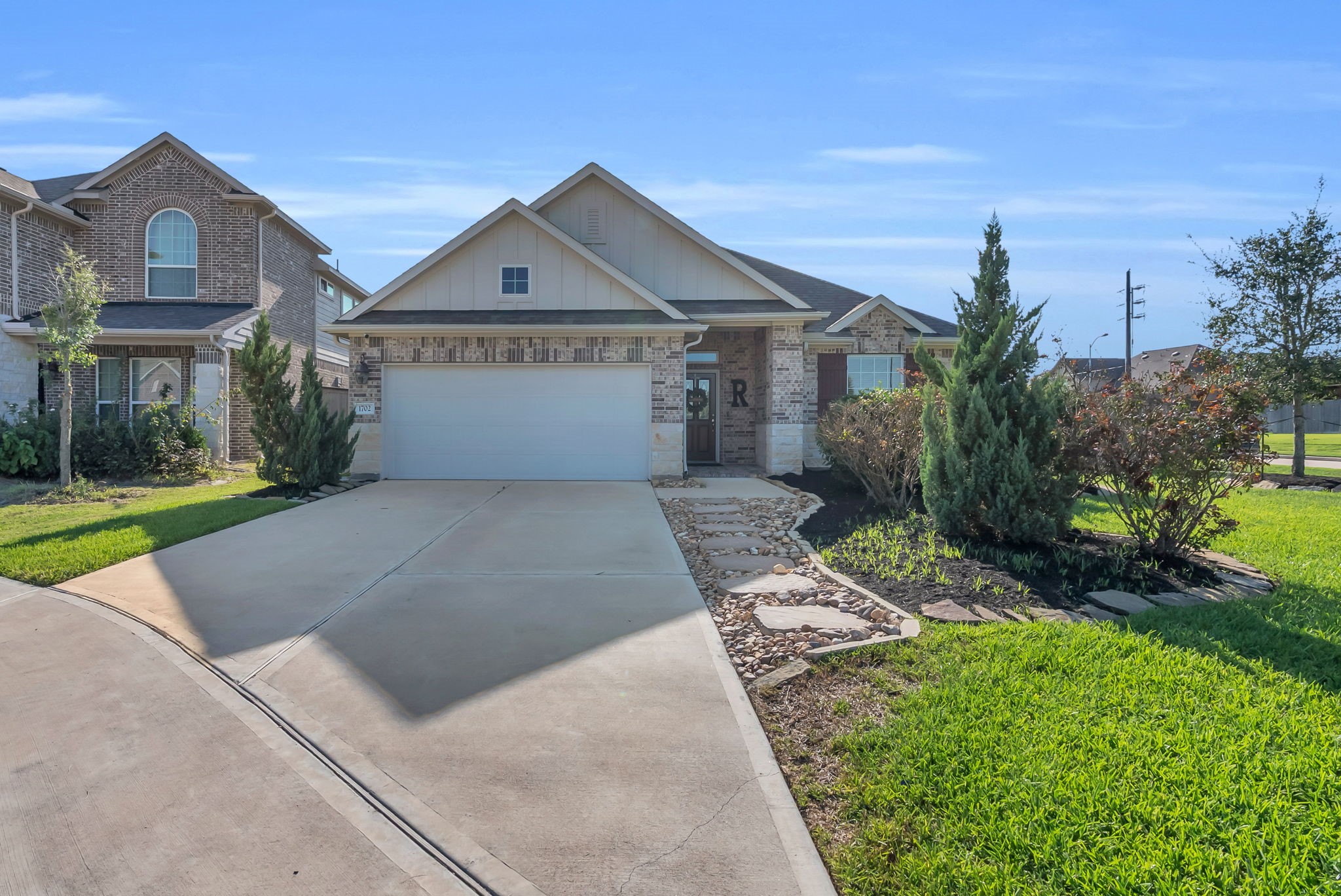 1702 Green Willow Court Property Photo 4