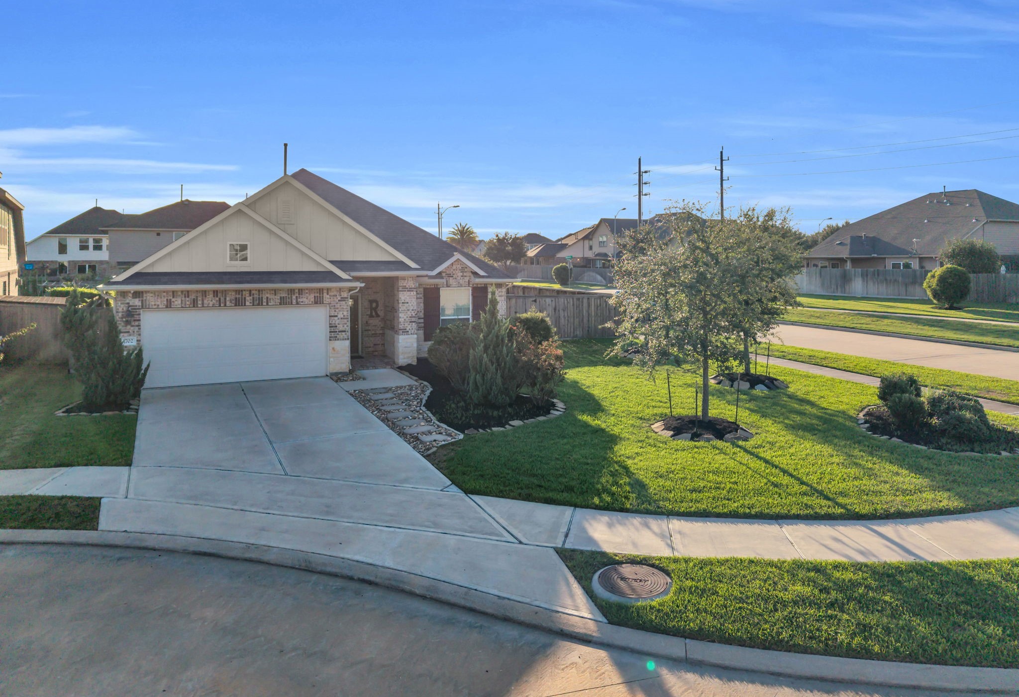 1702 Green Willow Court Property Photo 6
