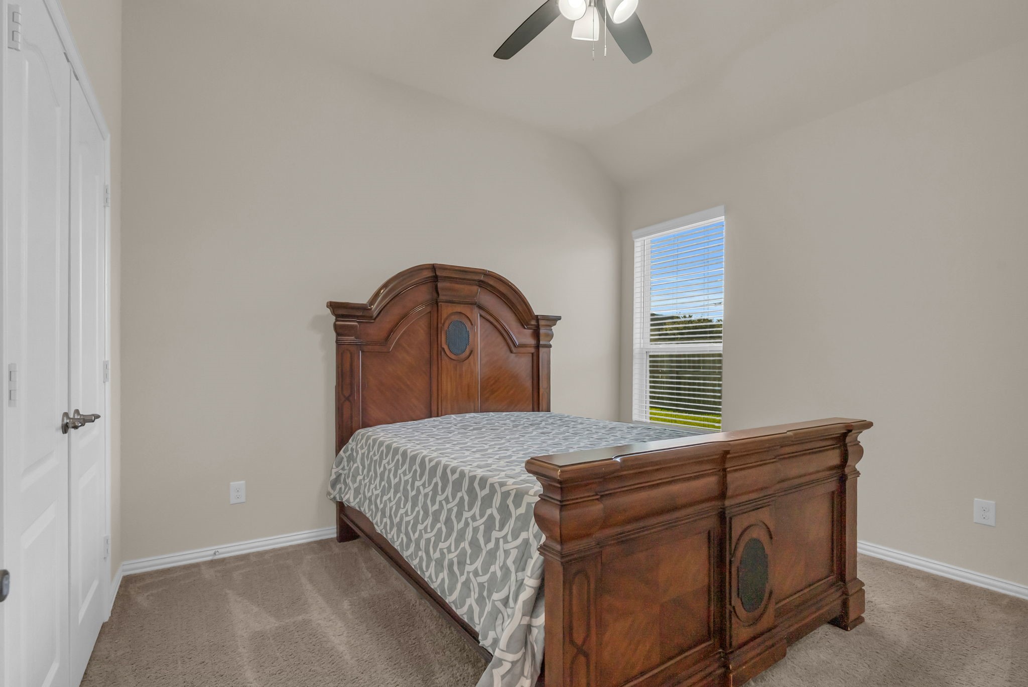 1702 Green Willow Court Property Photo 24