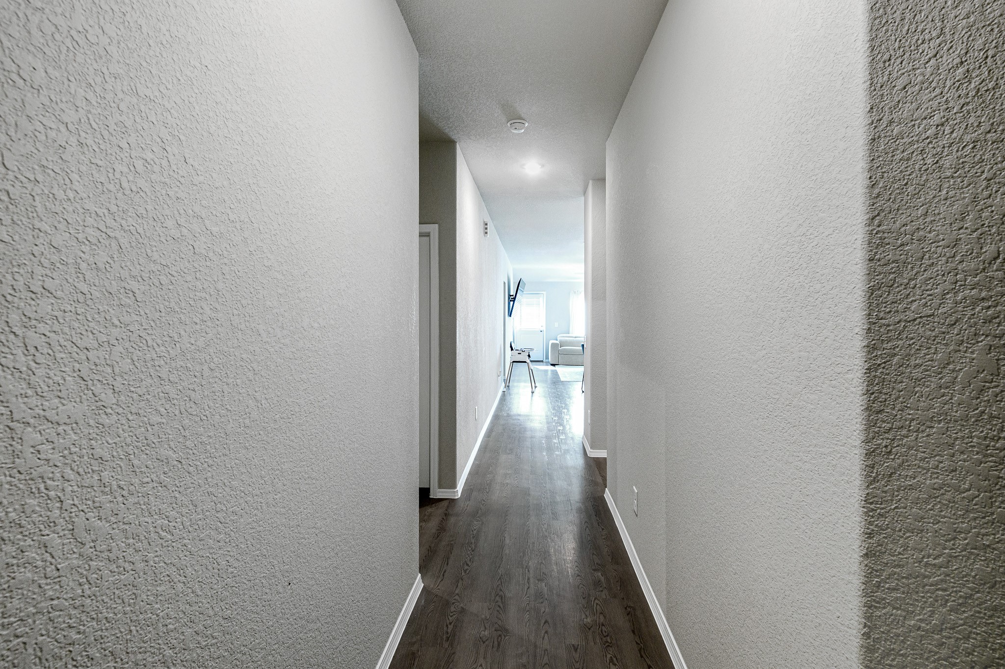 2106 Cedar Way Drive Property Photo 5