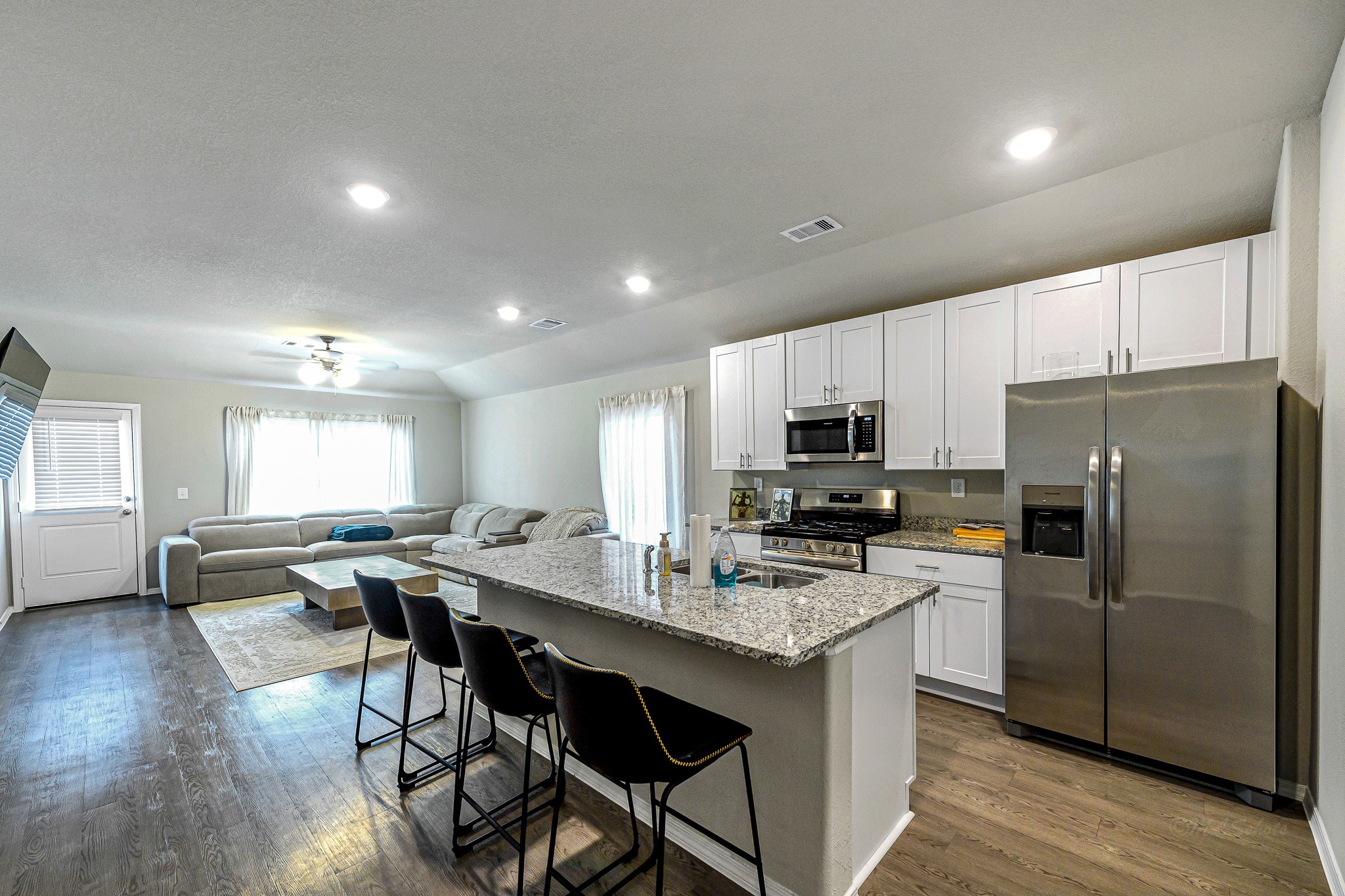 2106 Cedar Way Drive Property Photo 11