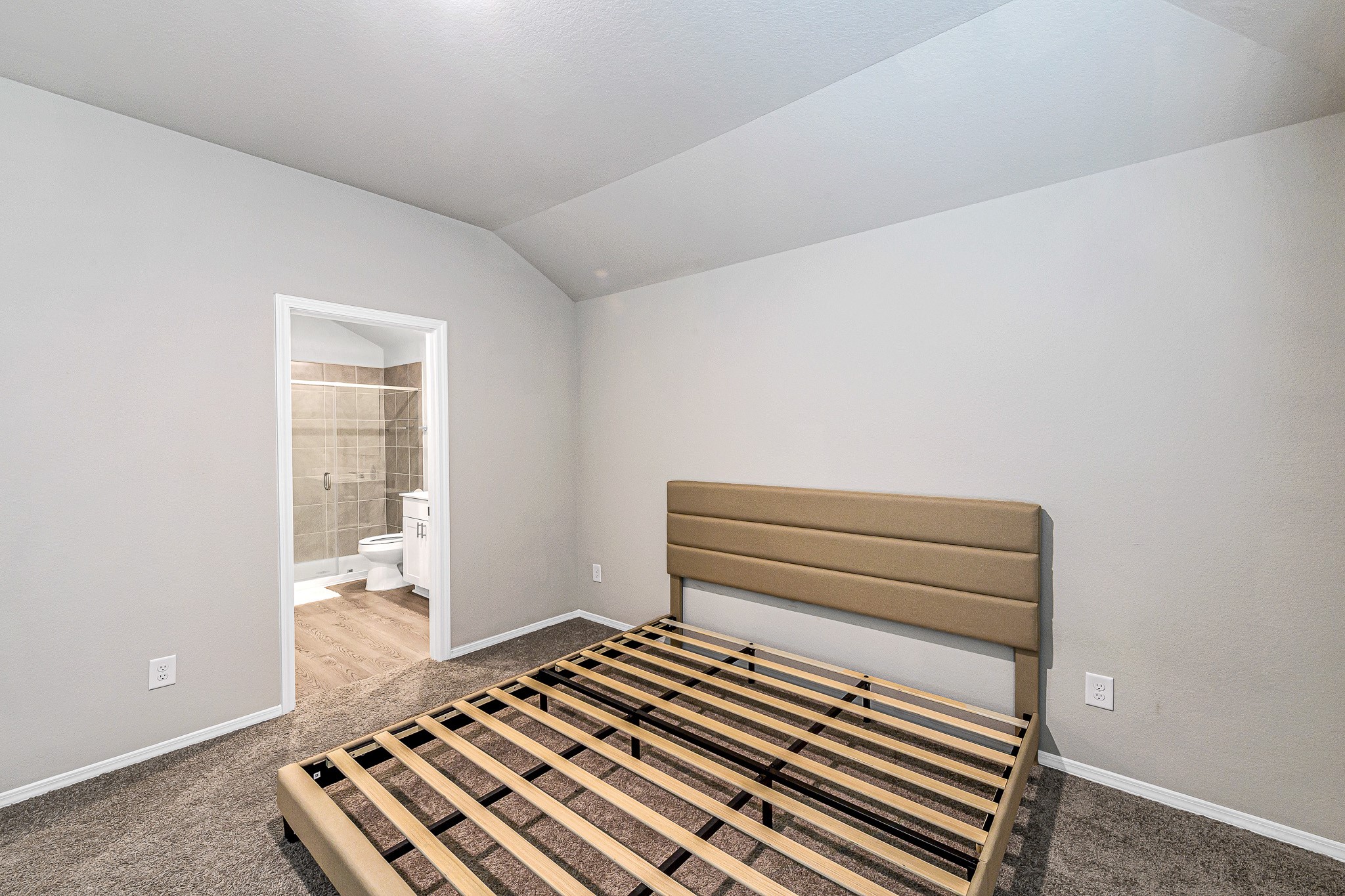2106 Cedar Way Drive Property Photo 20